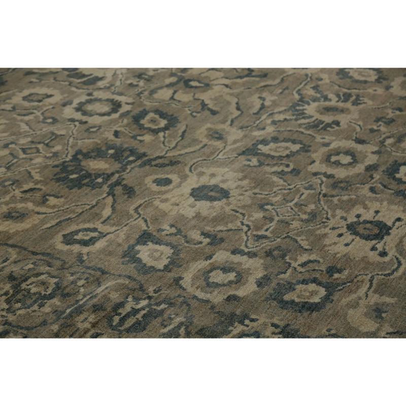 Turkish Turkey Sultanabad Area Rugs - Design - 98102 For Sale