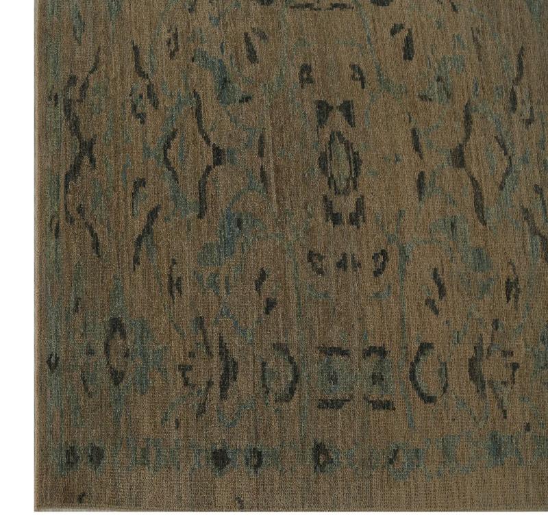 Descubre la elegancia de Turquía con Sultanabad Rugs. Diseñado con meticulosa atención al detalle, este diseño exclusivo es perfecto para realzar tu espacio.