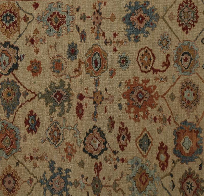 Scopri l'eleganza dei Sultanabad Rugs della Turchia. Progettato con una meticolosa attenzione ai dettagli, questo design esclusivo è perfetto per valorizzare il tuo spazio.