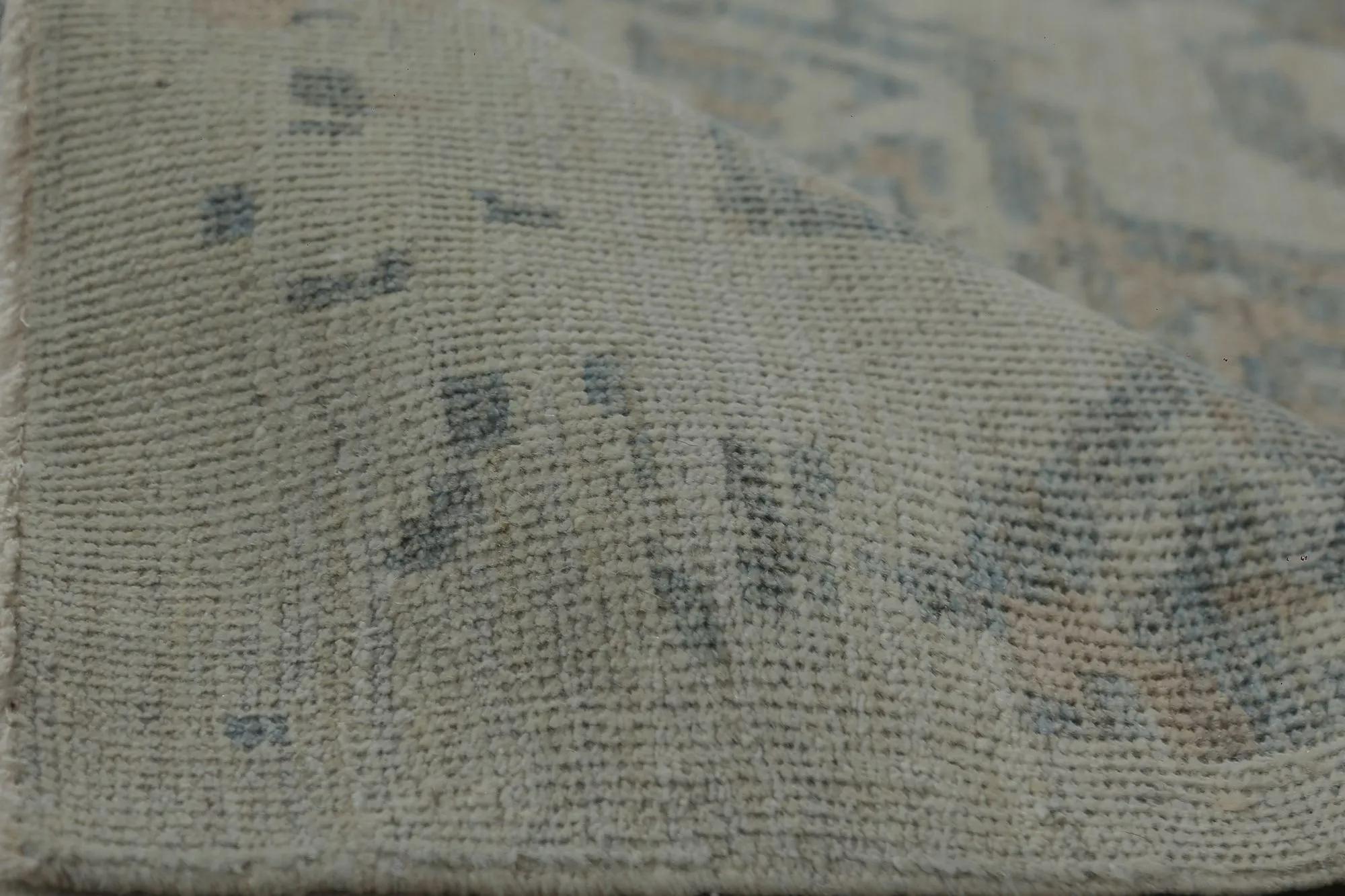 Tapis turcs Sultanabad - Design - 98215 Excellent état - En vente à Dallas, TX