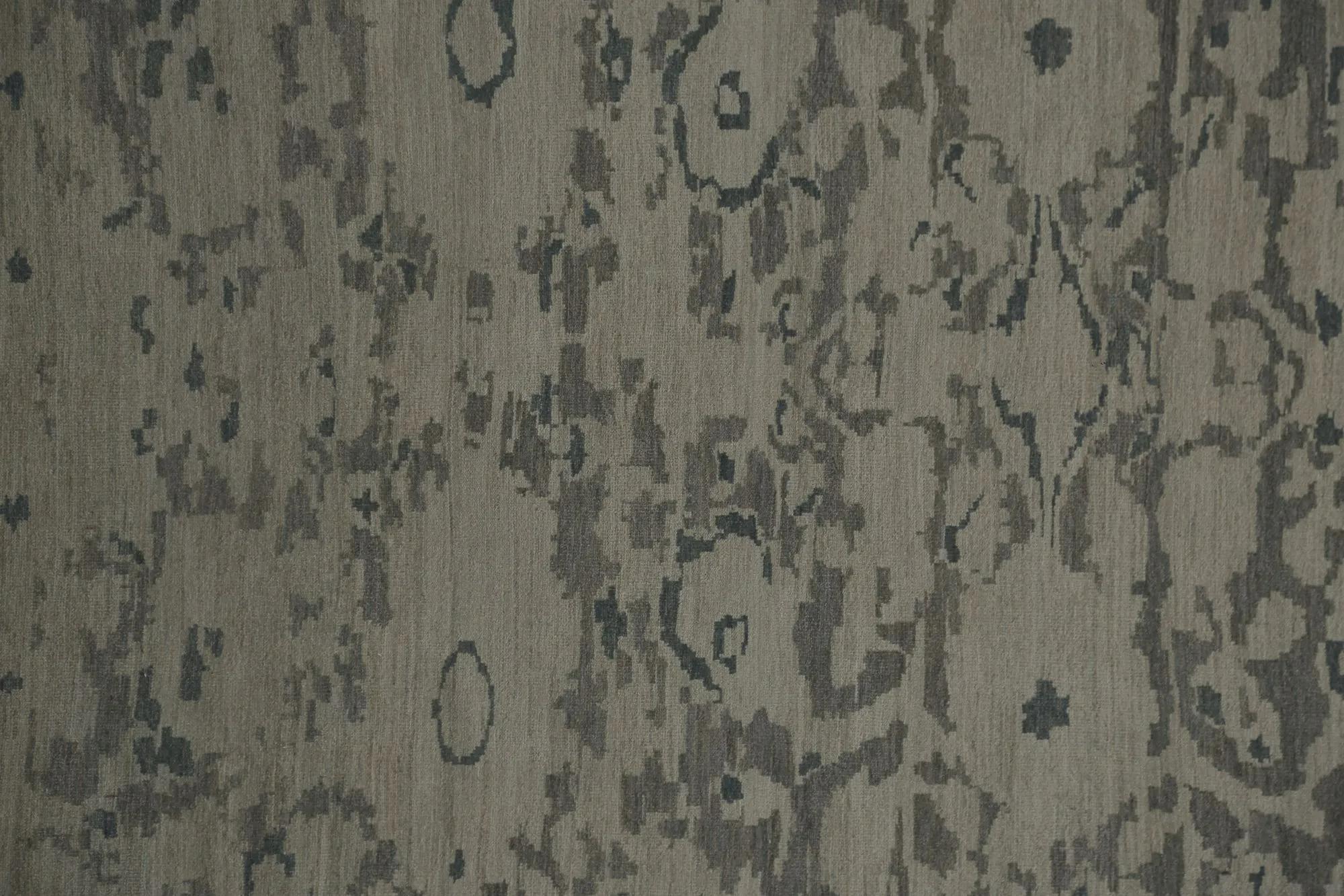 Entdecken Sie die Eleganz von Turkey Sultanabad mit seinen Teppichen. Dieses exklusive Design, das mit viel Liebe zum Detail entworfen wurde, ist perfekt, um Ihren Raum zu verschönern.