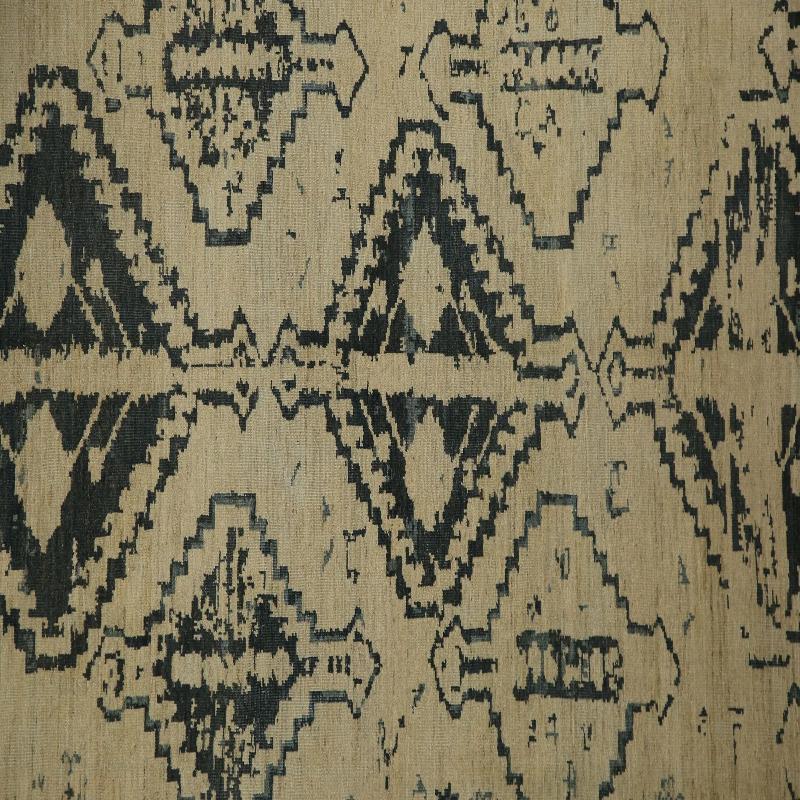 Scopri l'eleganza dei Sultanabad Rugs della Turchia. Progettato con una meticolosa attenzione ai dettagli, questo design esclusivo è perfetto per valorizzare il tuo spazio.