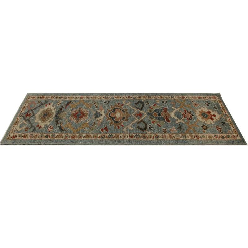Descubre la elegancia de Turquía con Sultanabad Rugs. Diseñado con meticulosa atención al detalle, este diseño exclusivo es perfecto para realzar tu espacio.