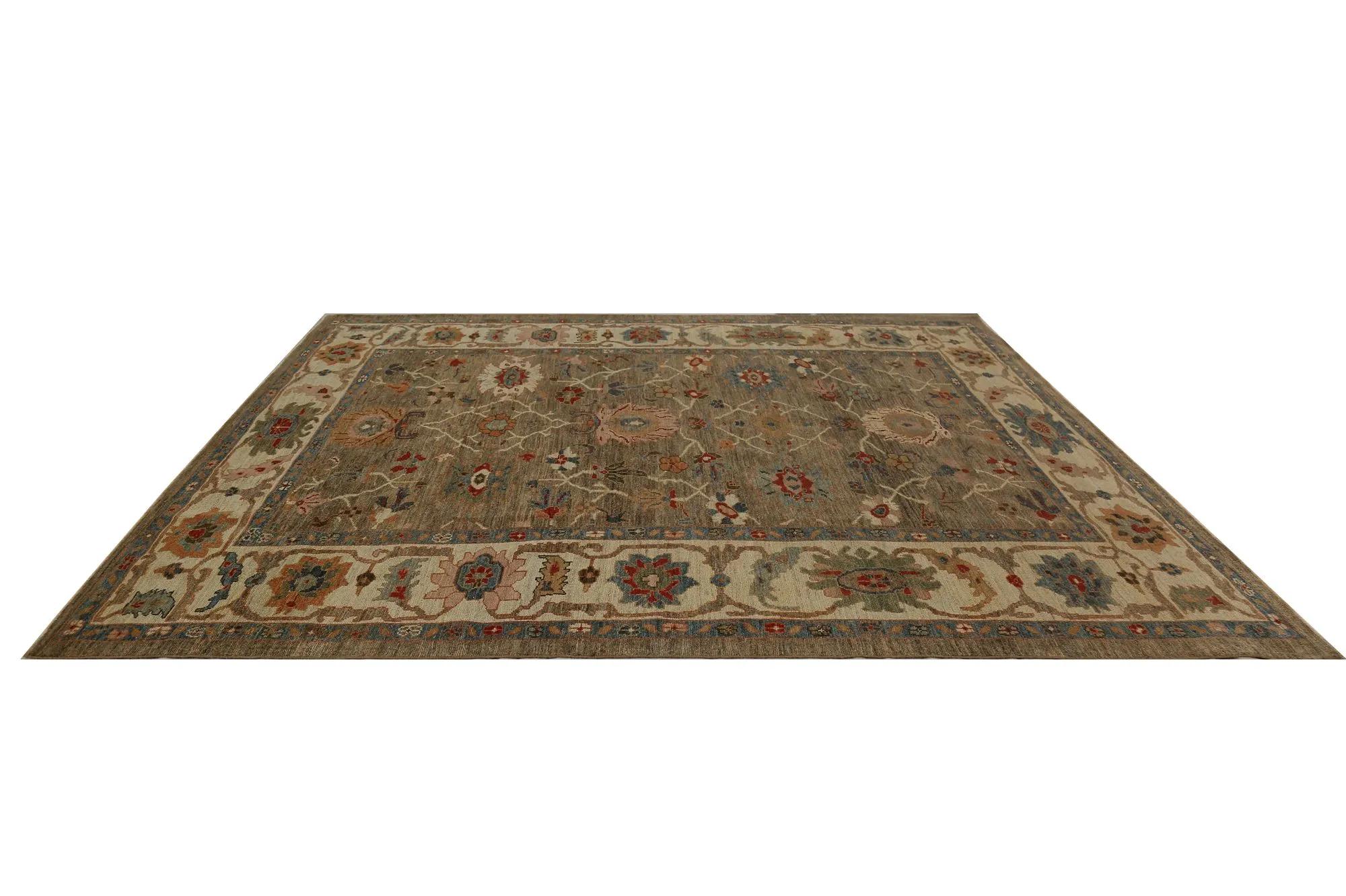 Scopri l'eleganza dei Sultanabad Rugs della Turchia. Progettato con una meticolosa attenzione ai dettagli, questo design esclusivo è perfetto per valorizzare il tuo spazio.