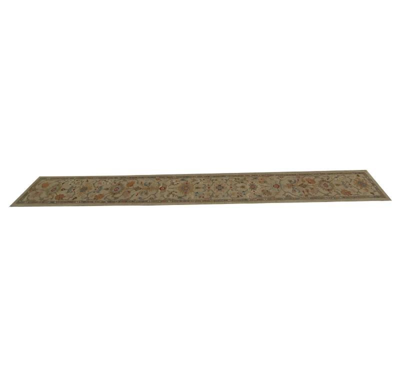 Turkey Sultanabad Runner Rugs - Design - 98947 In Excellent Condition For Sale In Dallas, TX