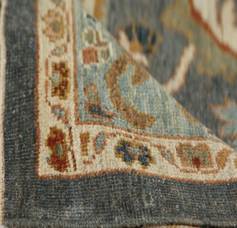 Tapis turcs Sultanabad - Design - 99032 Excellent état - En vente à Dallas, TX