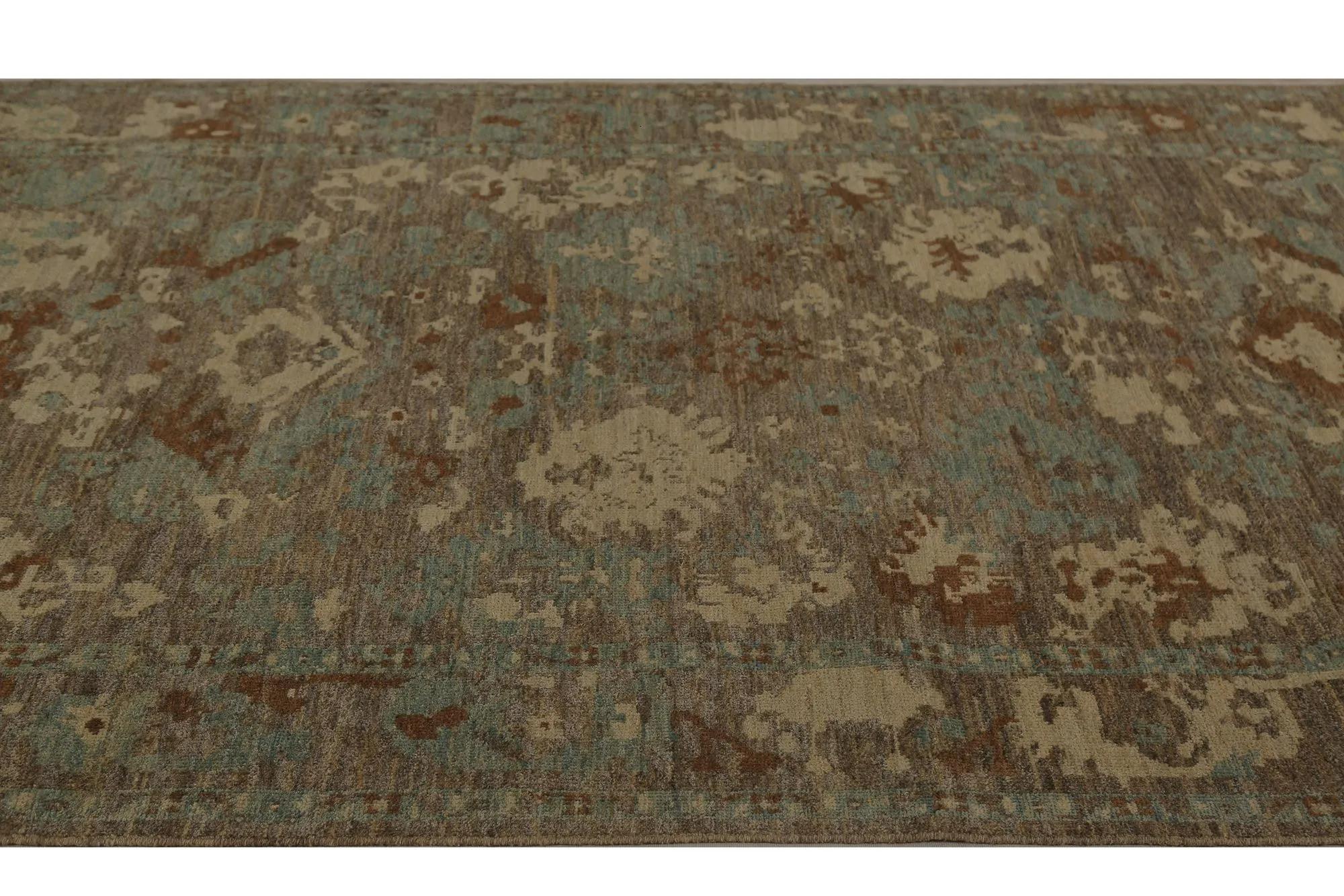 Turkey Sultanabad Area Rugs - Design - 99098 In Excellent Condition For Sale In Dallas, TX