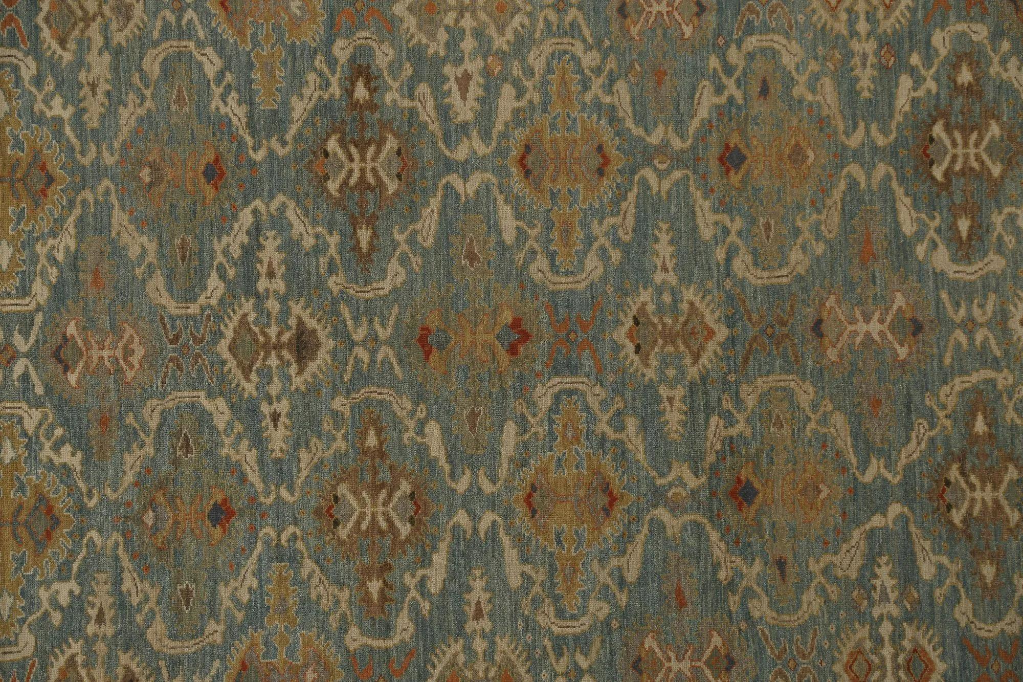Descubre la elegancia de Turquía con Sultanabad Rugs. Diseñado con meticulosa atención al detalle, este diseño exclusivo es perfecto para realzar tu espacio.