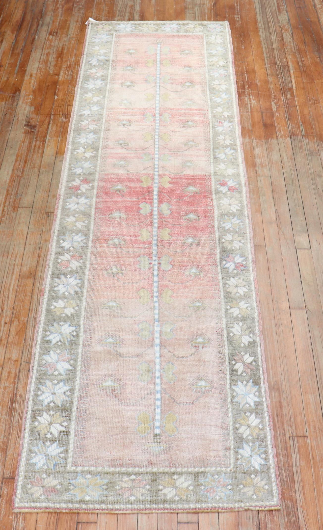 Turkish Anatolian Floral Feminine Runner For Sale 1