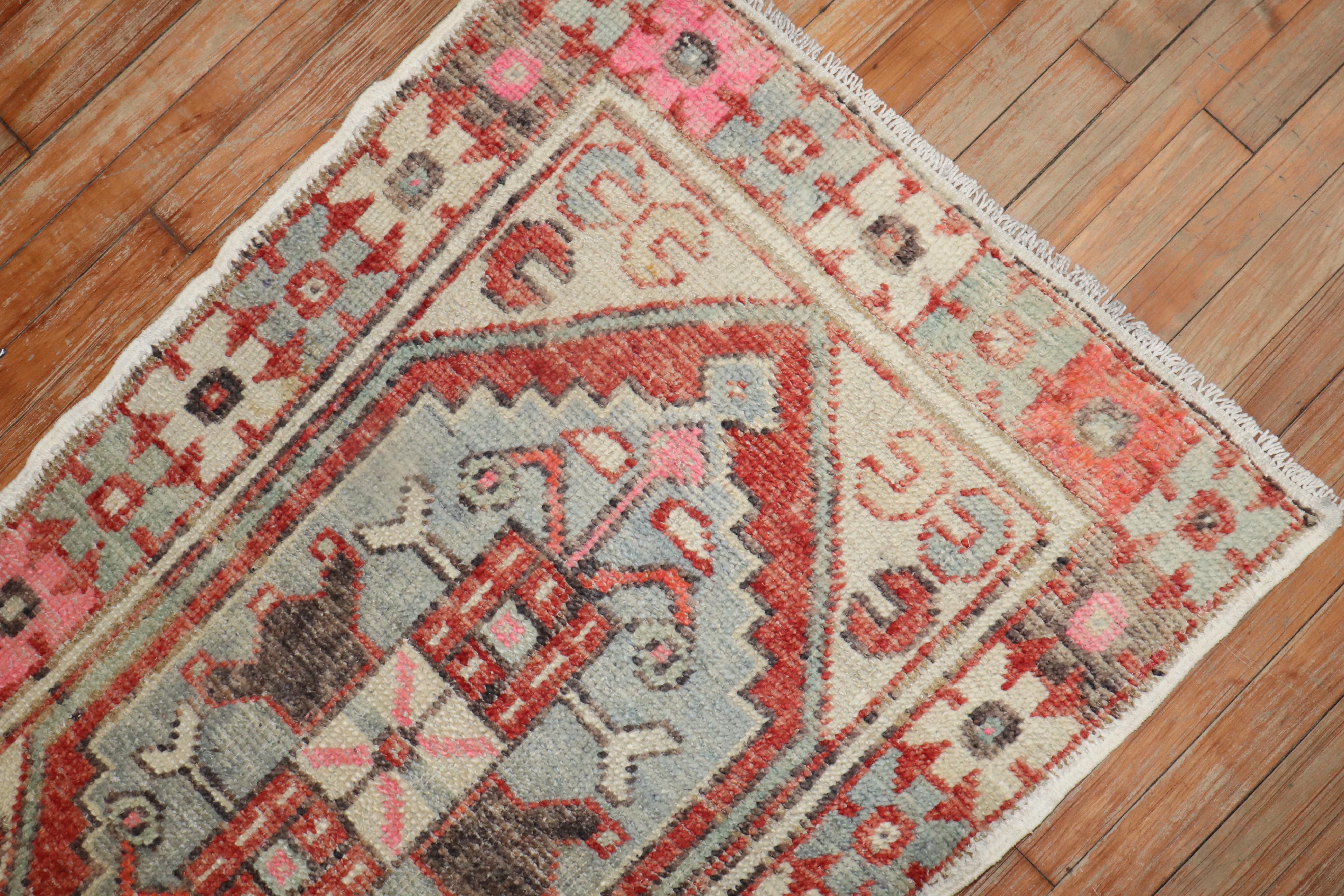 Türkischer anatolischer Teppich (20. Jahrhundert) im Angebot