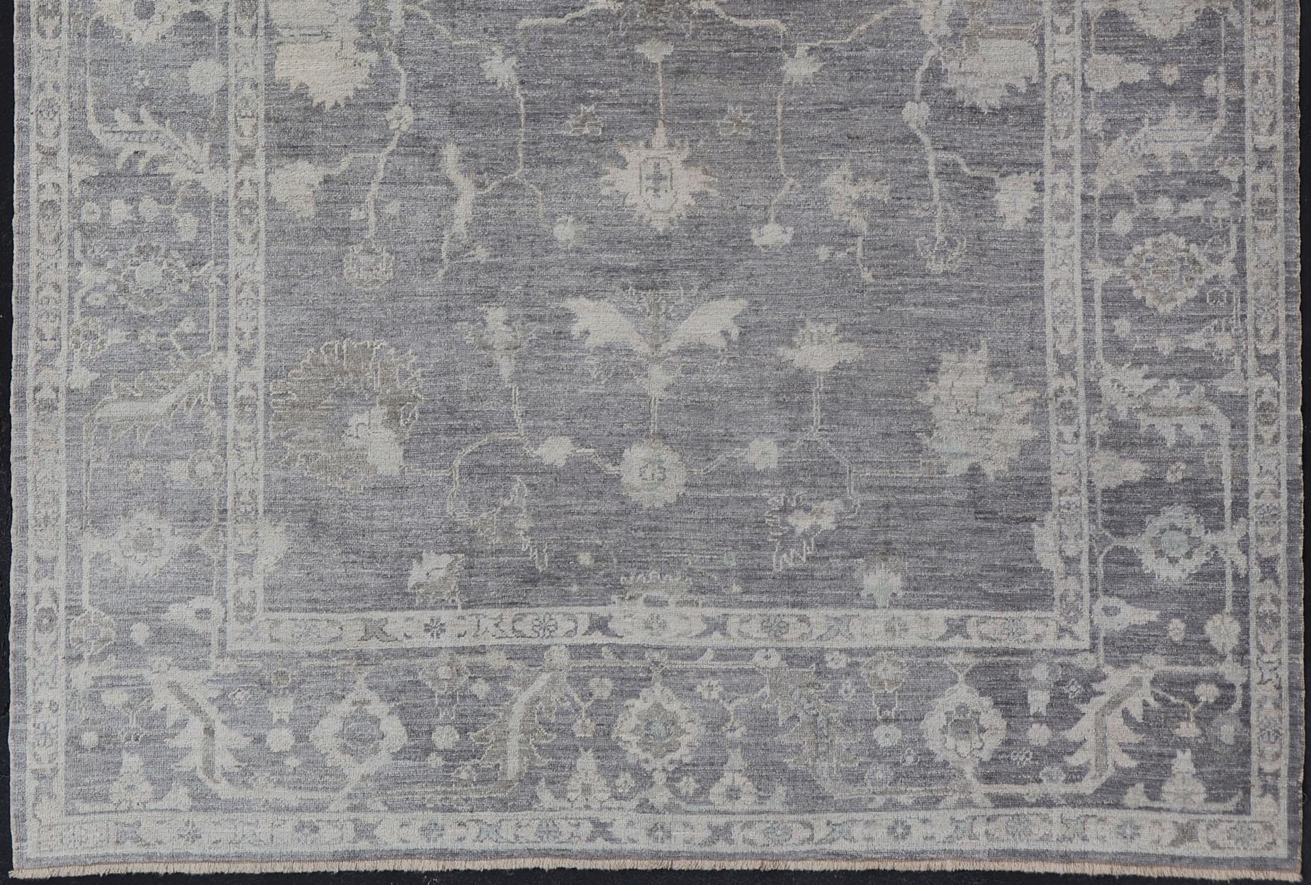 Türkischer Angora-Oushak-Teppich in Schiefergrau mit elfenbeinfarbenen botanischen Motiven 9'11 x 13'3 im Angebot 6