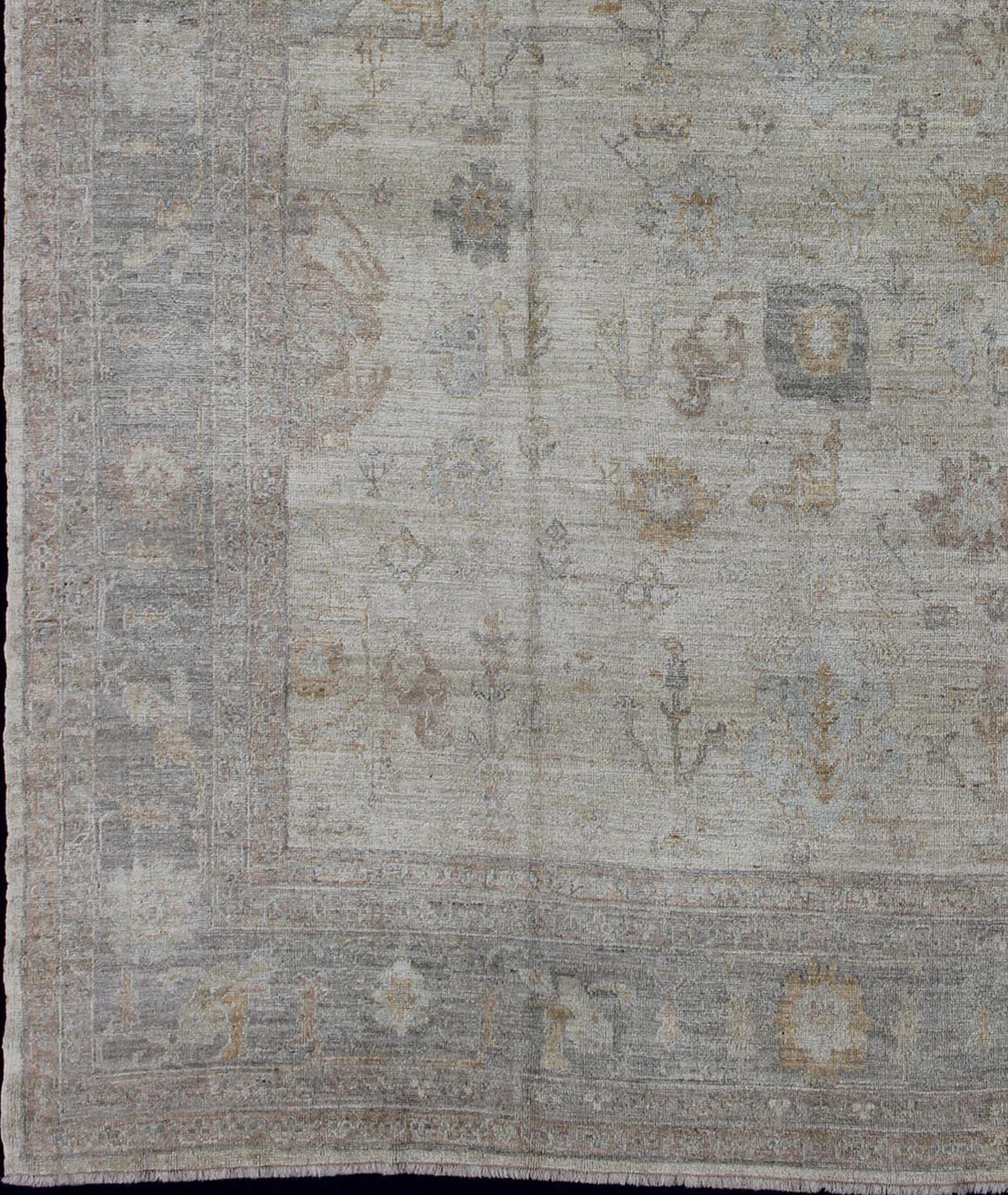 Türkischer Angora-Oushak-Teppich mit floralem All-Over-Vining-Design Keivan Woven Arts  im Angebot 7