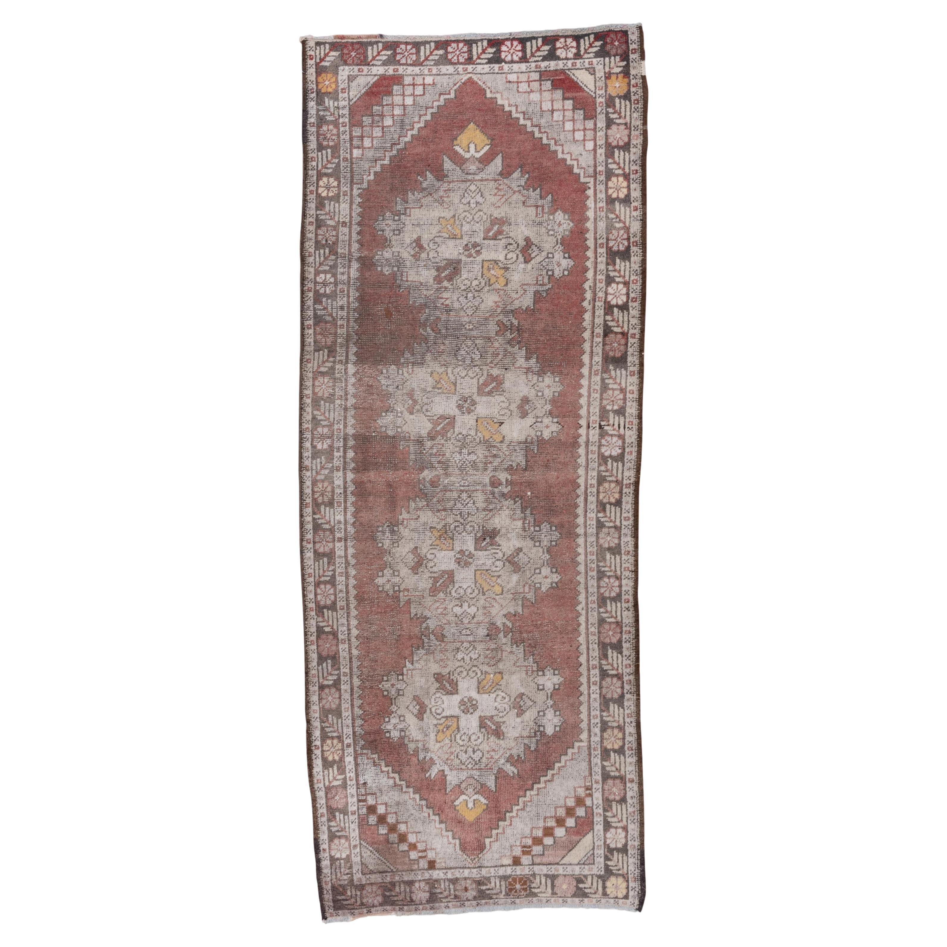 Türkischer antiker Teppich in schöner geometrischer Stammeskunst