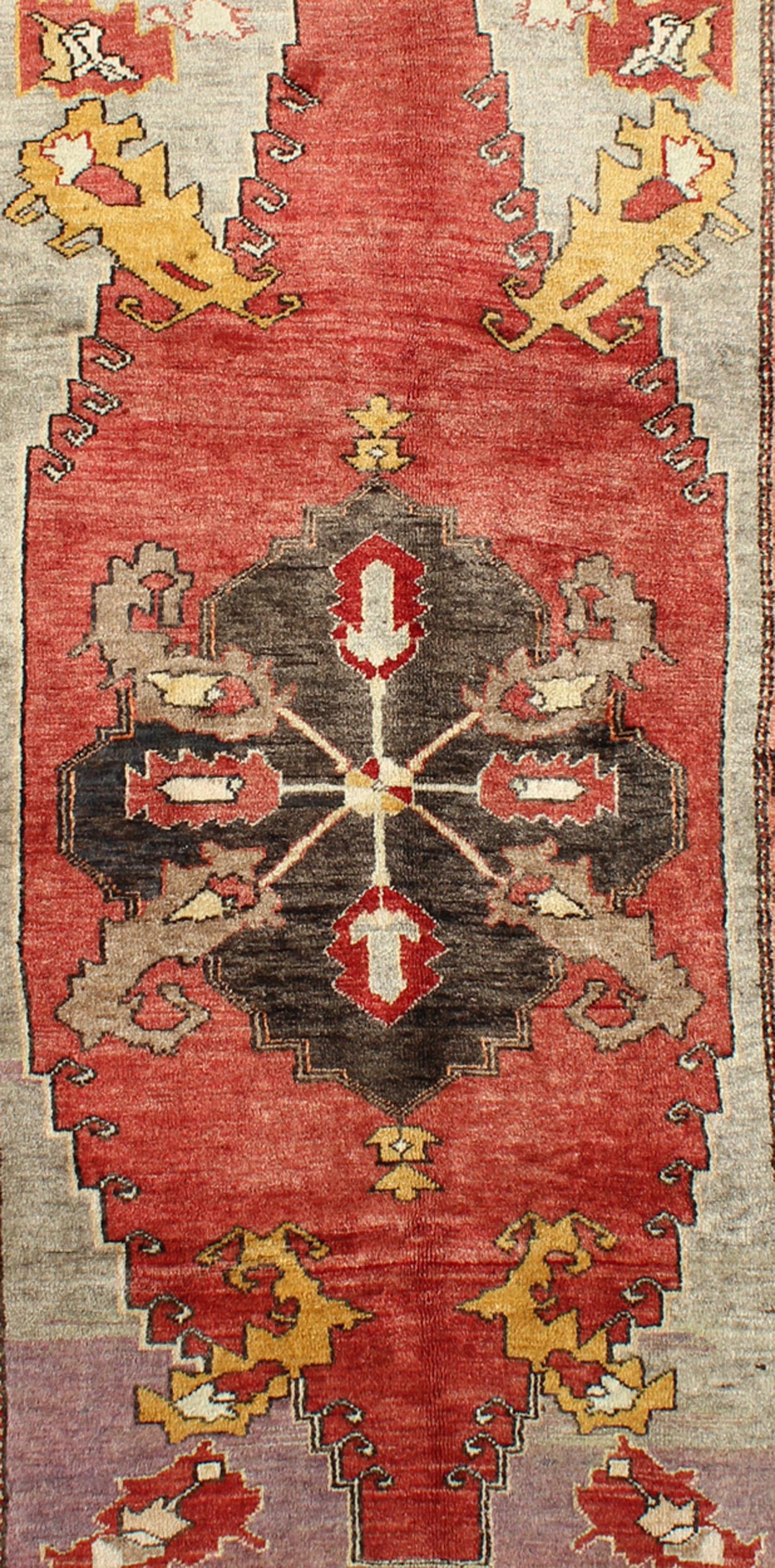 Turkish Antique Tribal Diamond Medallion Oushak Area Rug in Red and Gold In Good Condition For Sale In Atlanta, GA