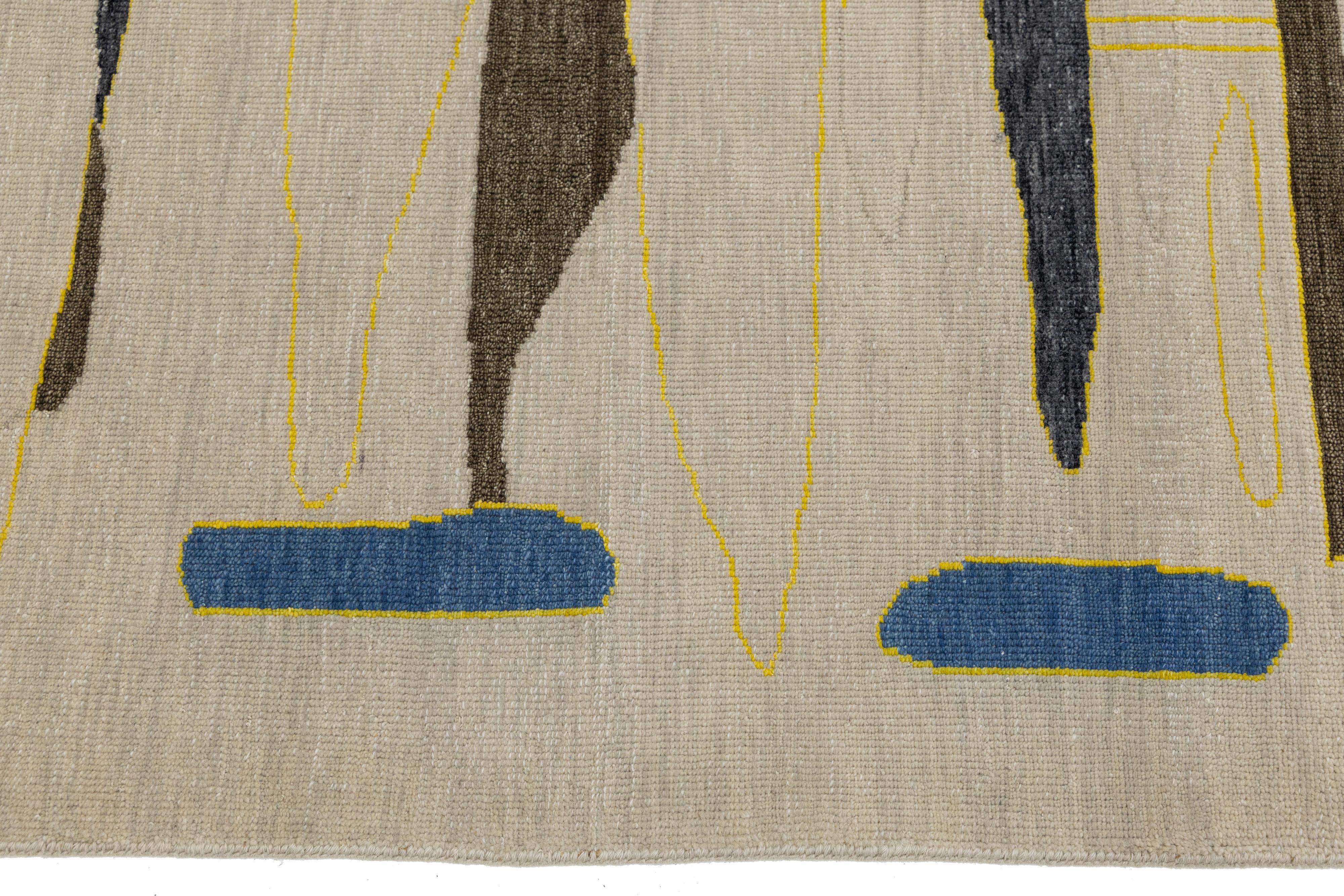 Turkish Beige Modern Wool Rug with Art Deco Design im Angebot 2