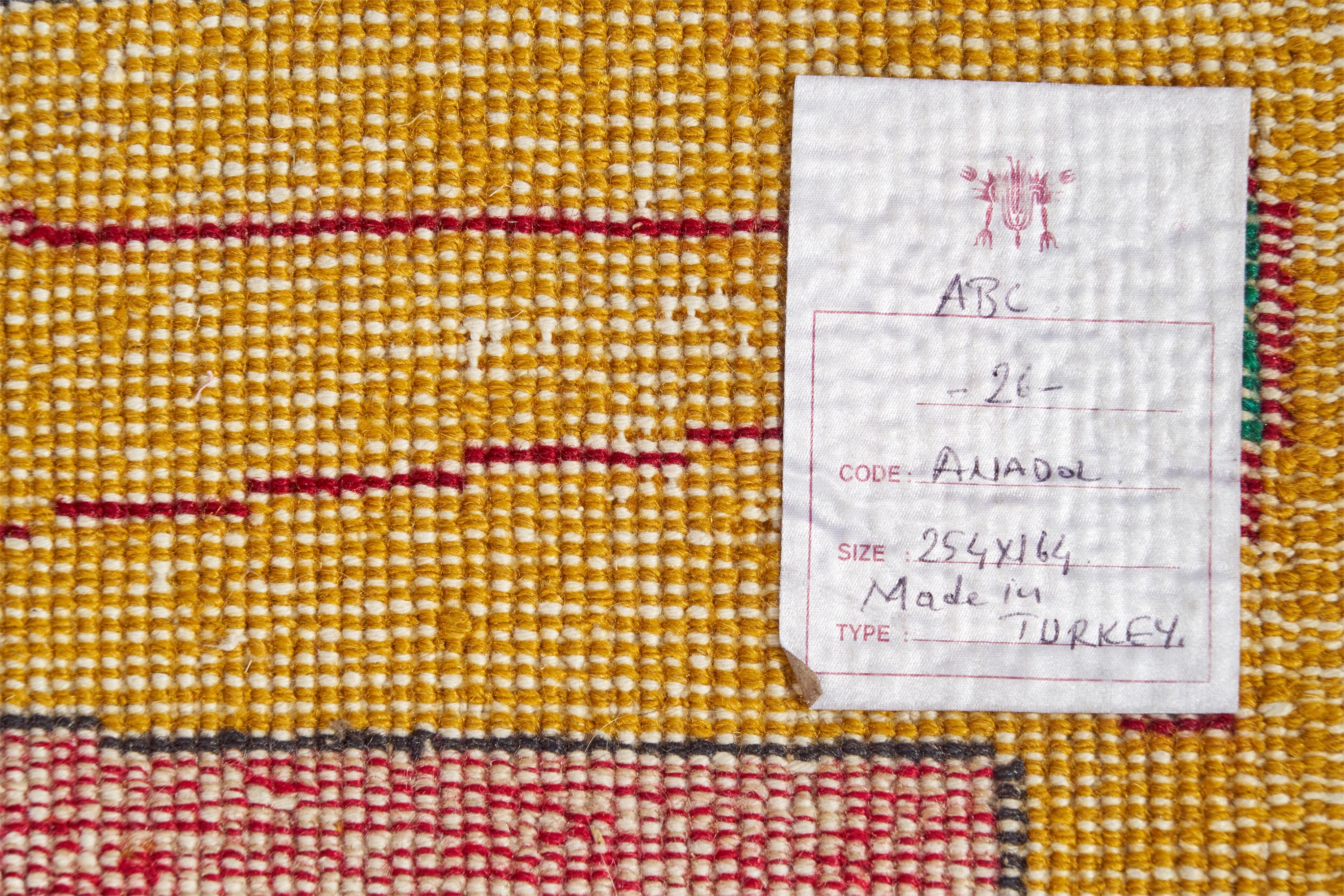 Türkische Designerin, Teppich, Wolle, Türkei, 2000er Jahre im Angebot 1