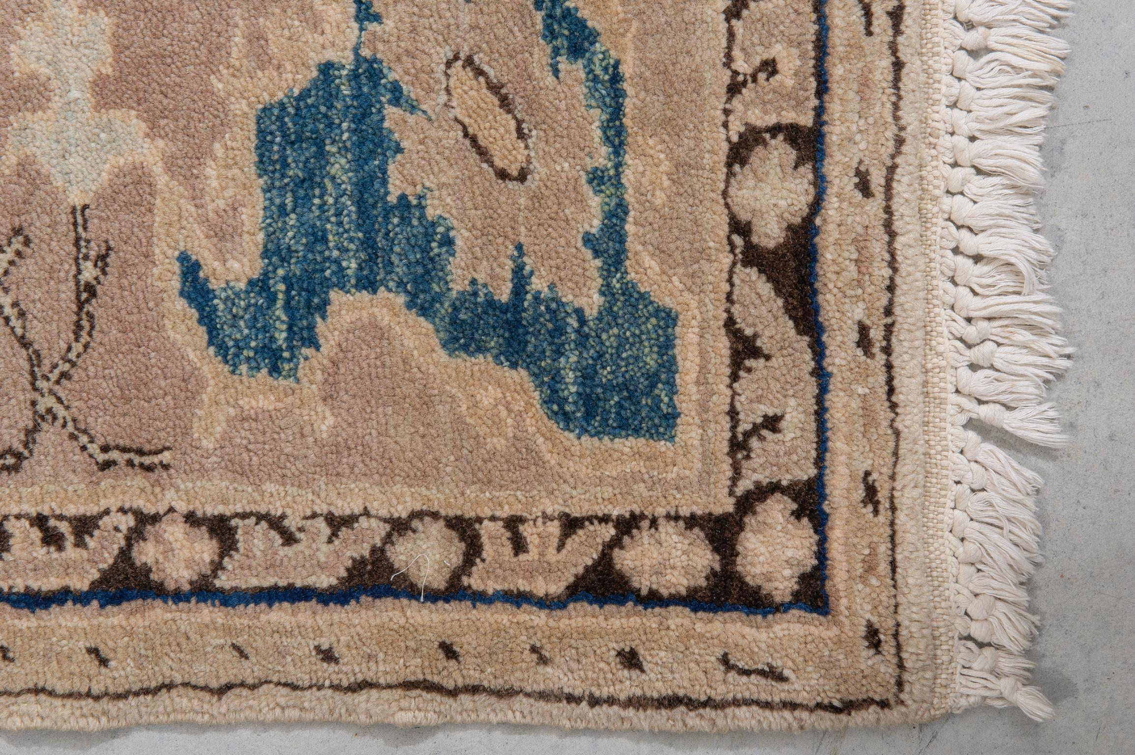 Türkischer ELVAN Vintage-Teppich im Angebot 1
