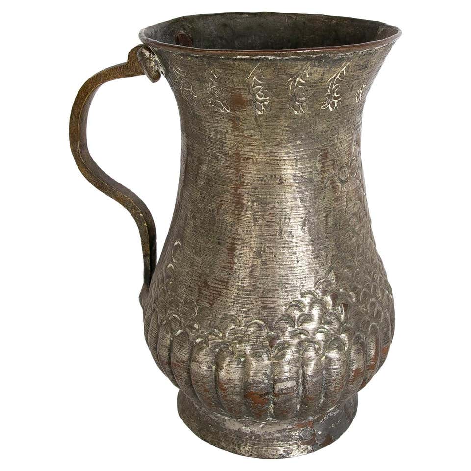 Antique earthenware jug with a small handle For Sale at 1stDibs
