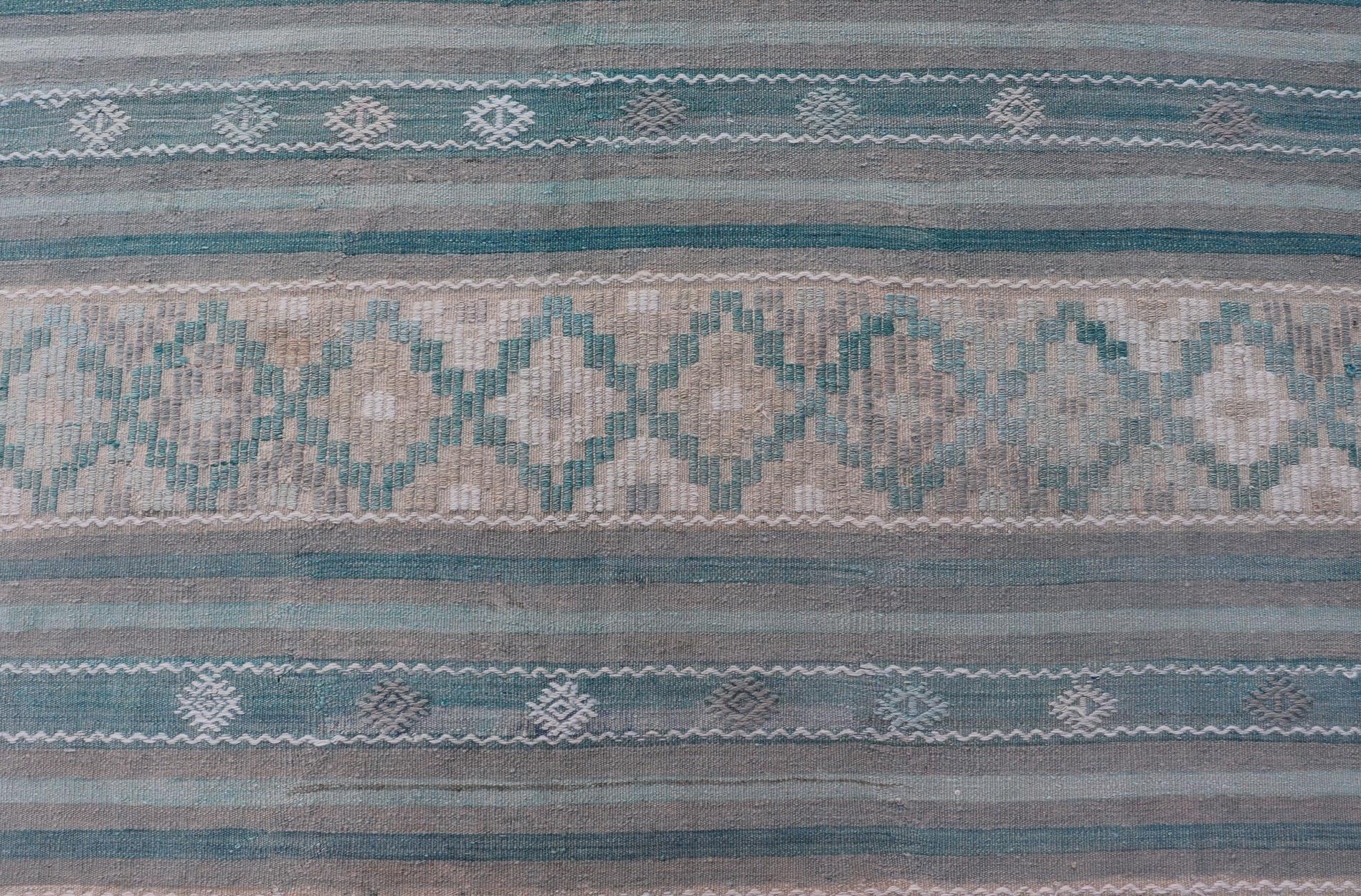 Turkish Flat-Weave Kilim in Soft Colors with Stripes and Embroideries In Good Condition For Sale In Atlanta, GA