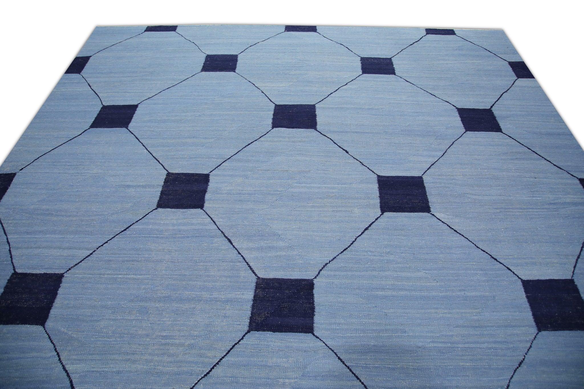 Türkischer handgefertigter Flachgewebe-Wollteppich in Blau und Marineblau, frühes 21. Jahrhundert 9'3