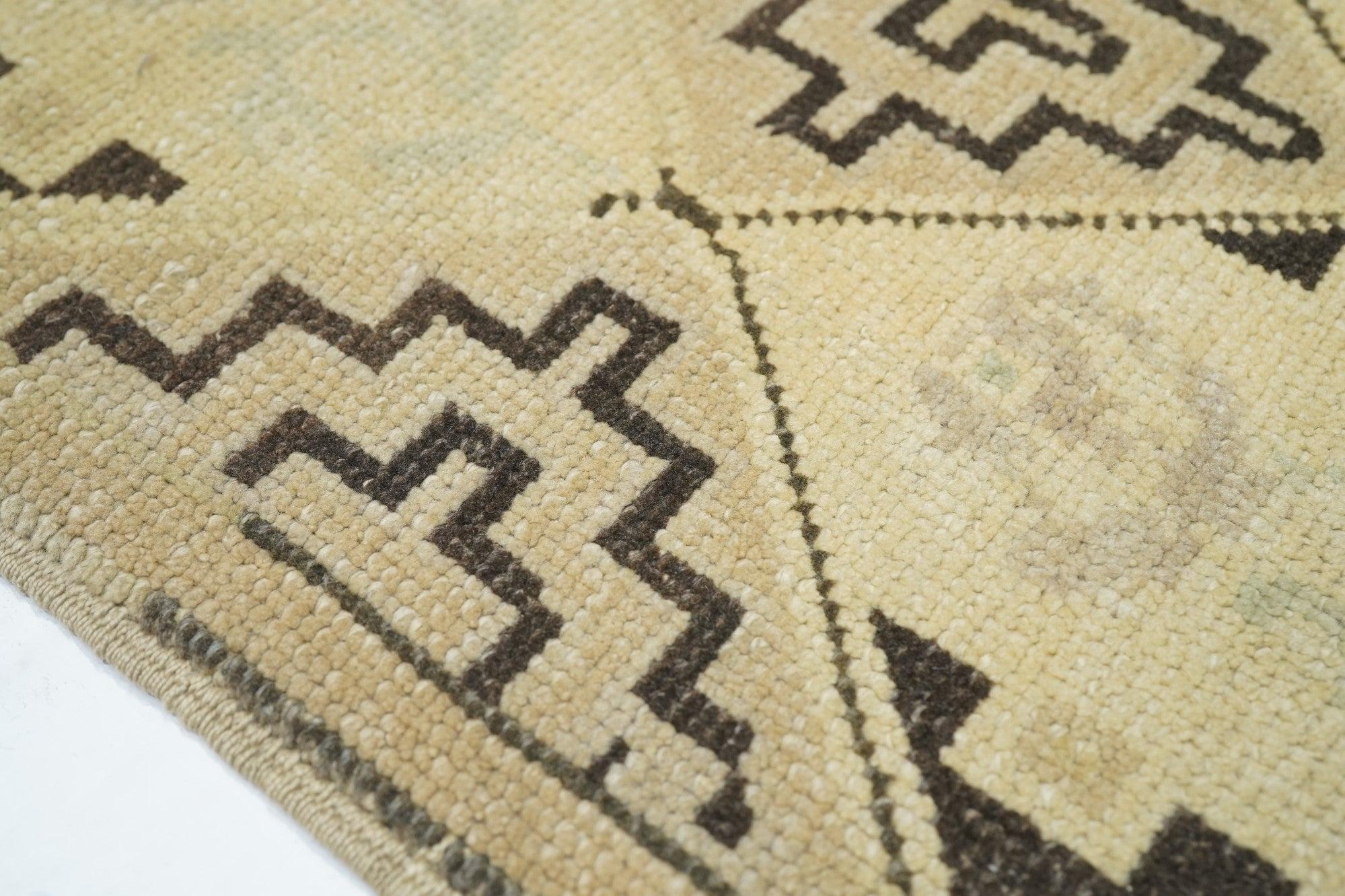Turkish Geometric Runner 2'7'' x 7'0