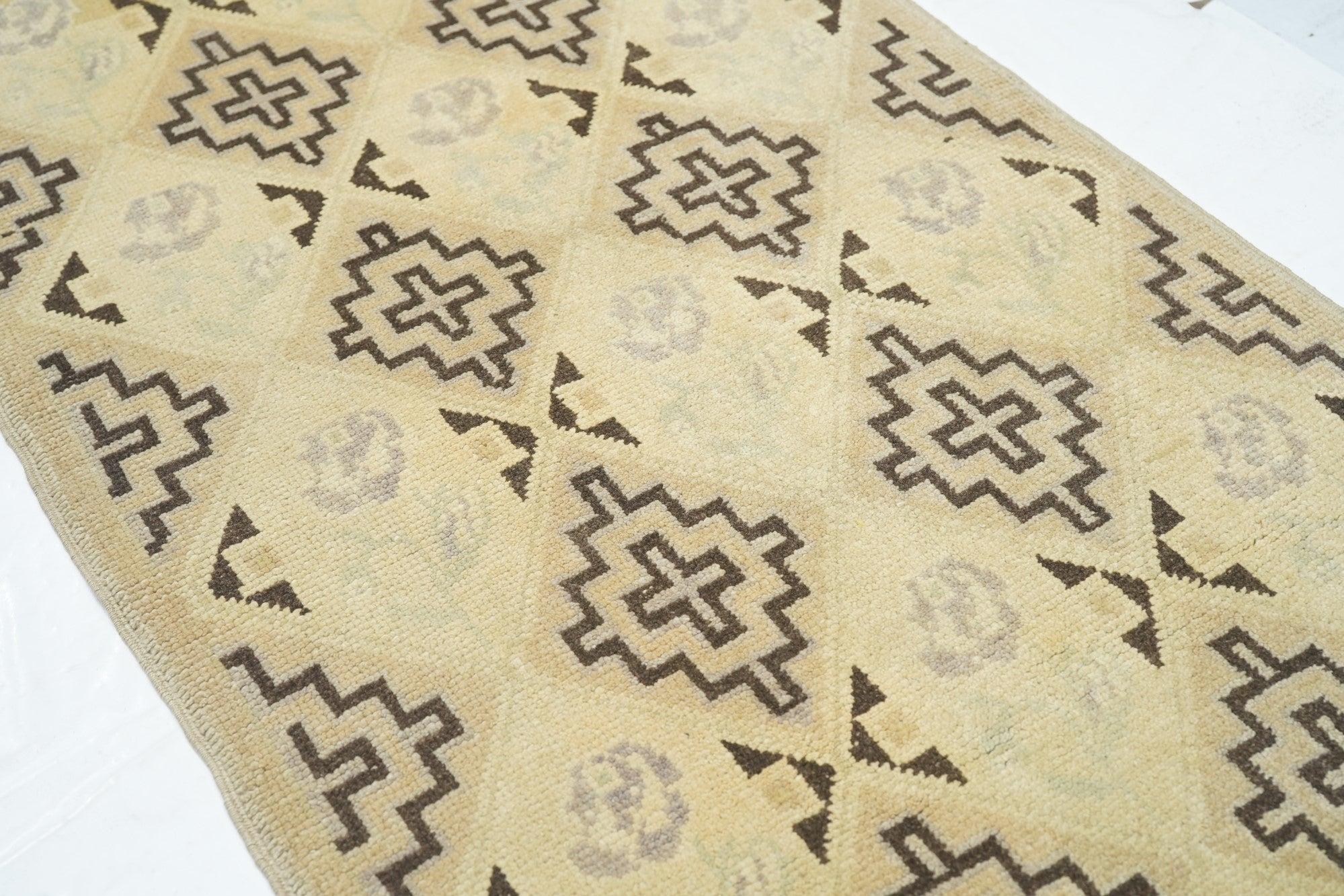 Turkish Geometric Runner 2'7'' x 7'0