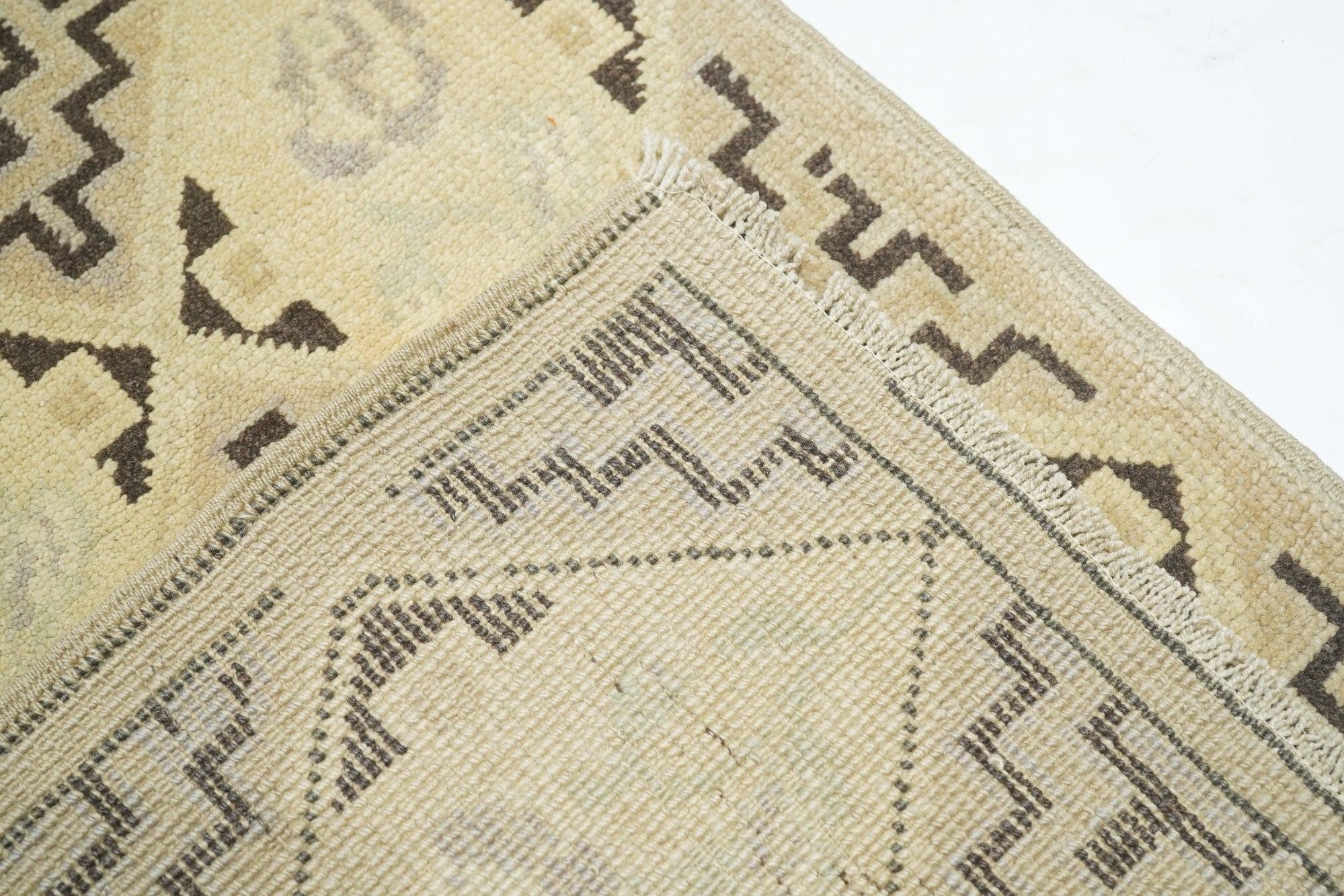 Turkish Geometric Runner 2'7'' x 7'0