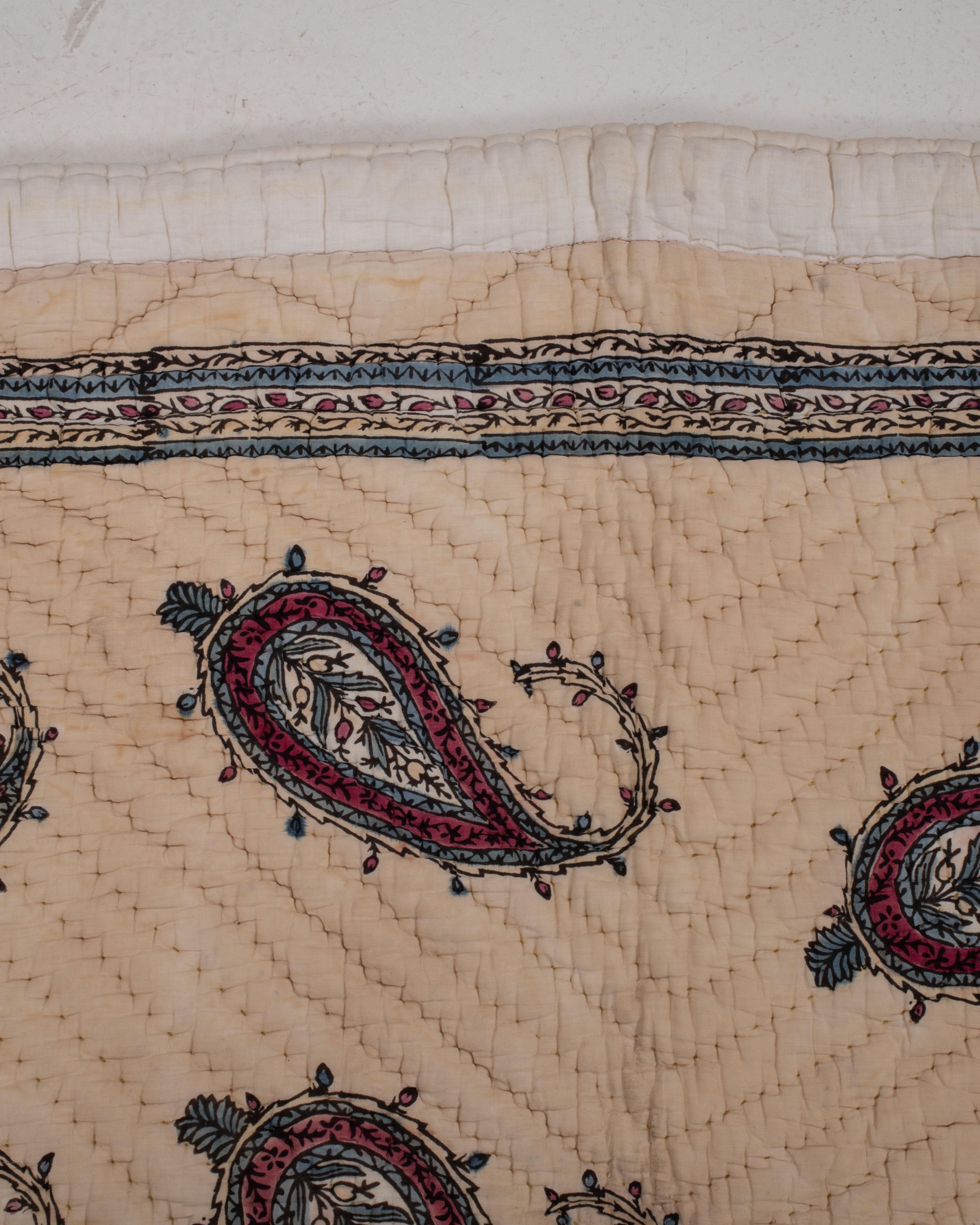 Colcha turca estampada a mano, yorgan, Turquía, principios del siglo XX. en Bastante bueno estado para la venta en Istanbul, TR