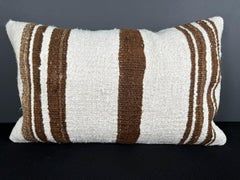 Coussin en chanvre turc - Housse de coussin beige naturel et marron - 16" x 24" #30218