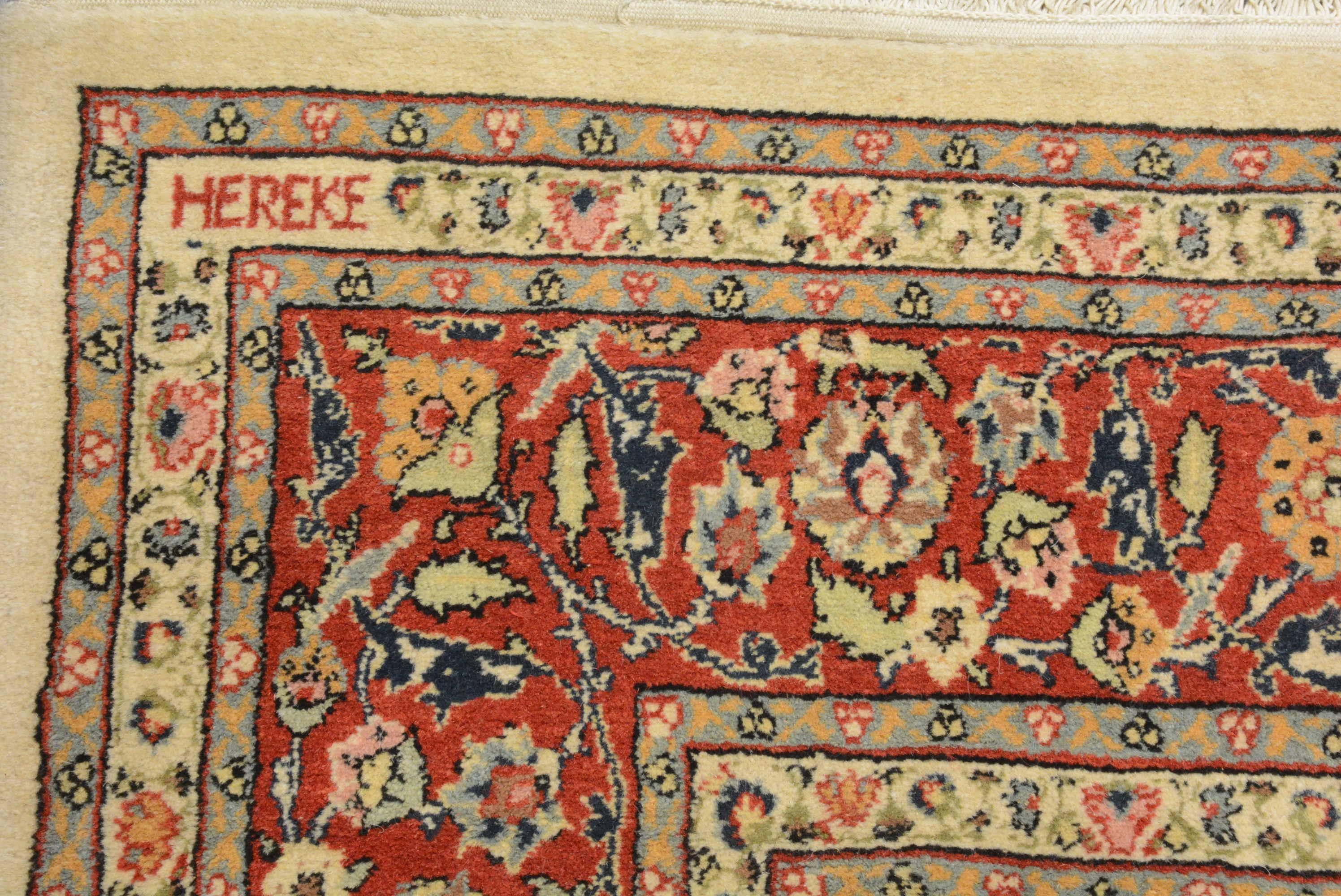 Türkischer Hereke-Wollteppich (Kirman) im Angebot