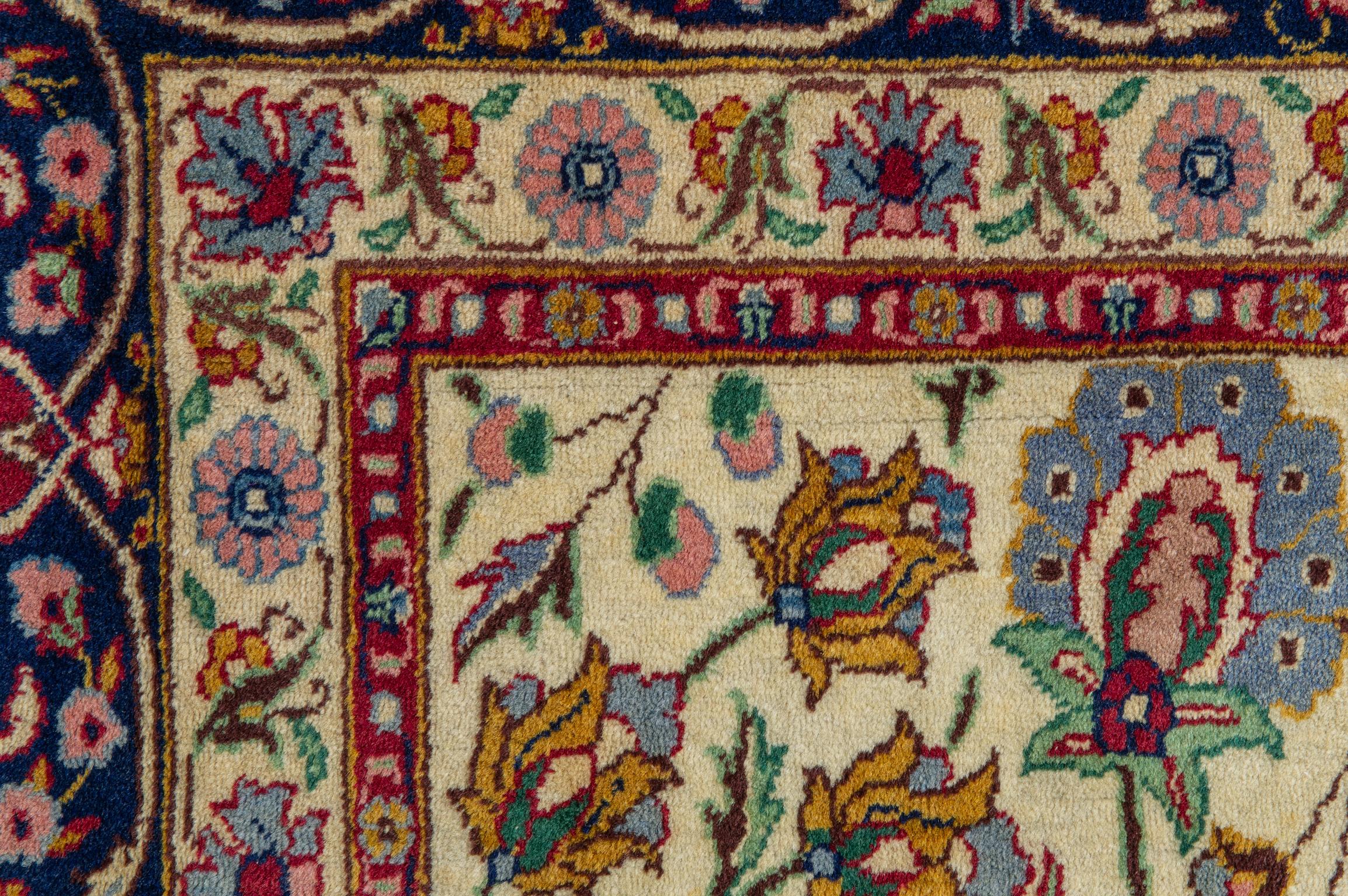 Turkish KEMALIYEH Dated Carpet For Sale 3