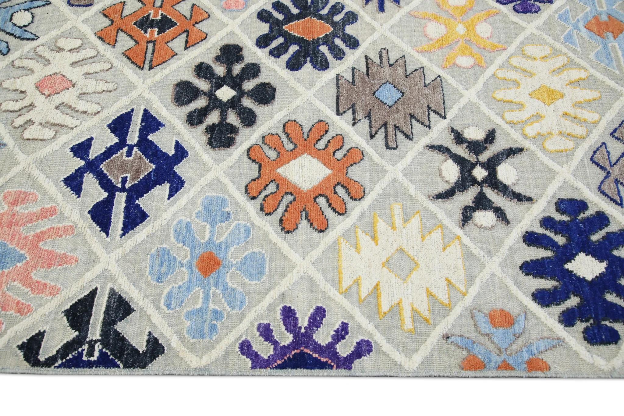 Türkischer handgefertigter Teppich aus grauer, Flachgewebe-Wolle 8'5