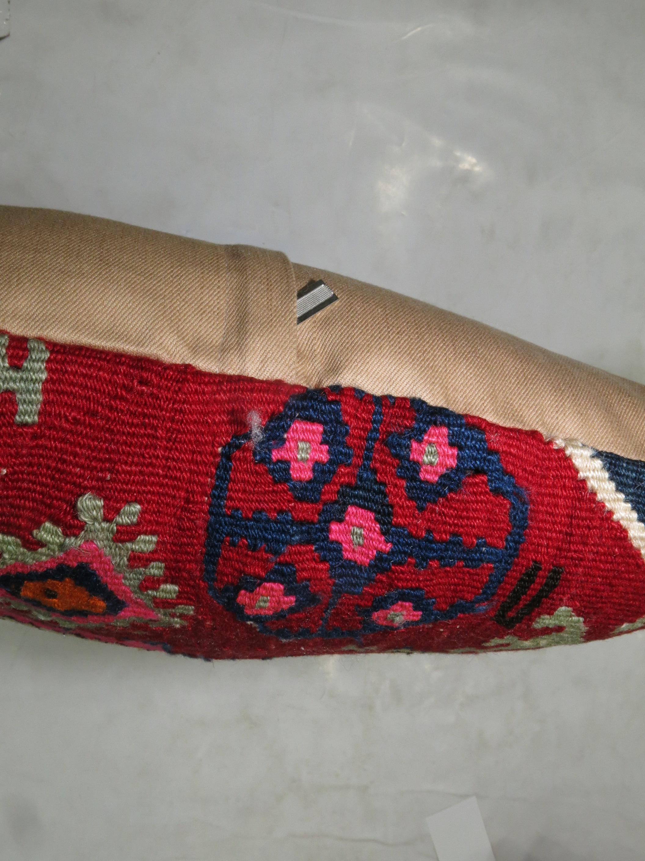 Turkish Kilim Pillow In Excellent Condition For Sale In New York, NY