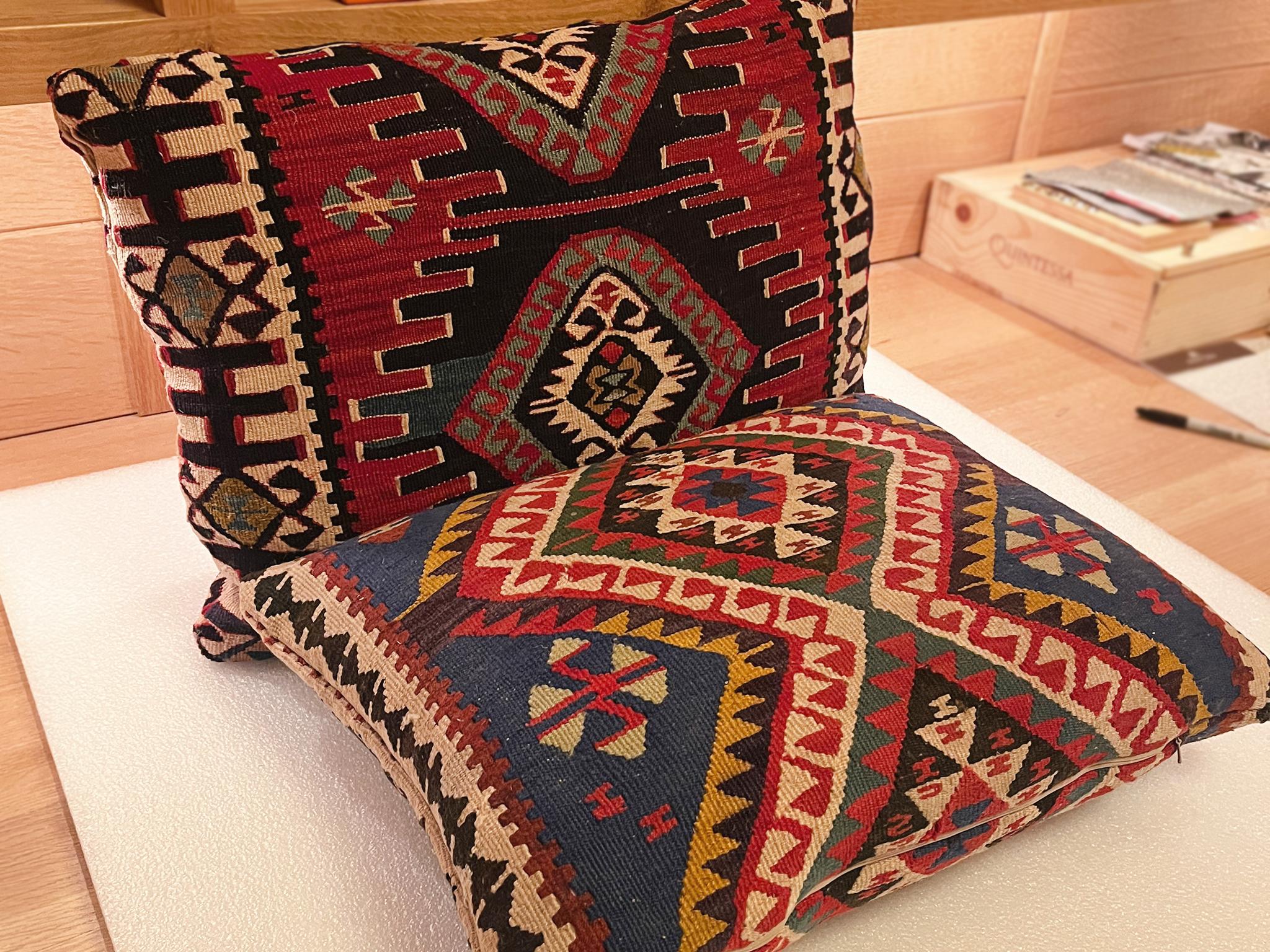Turkish Kilim Pillows - a Pair In Good Condition In New York, NY