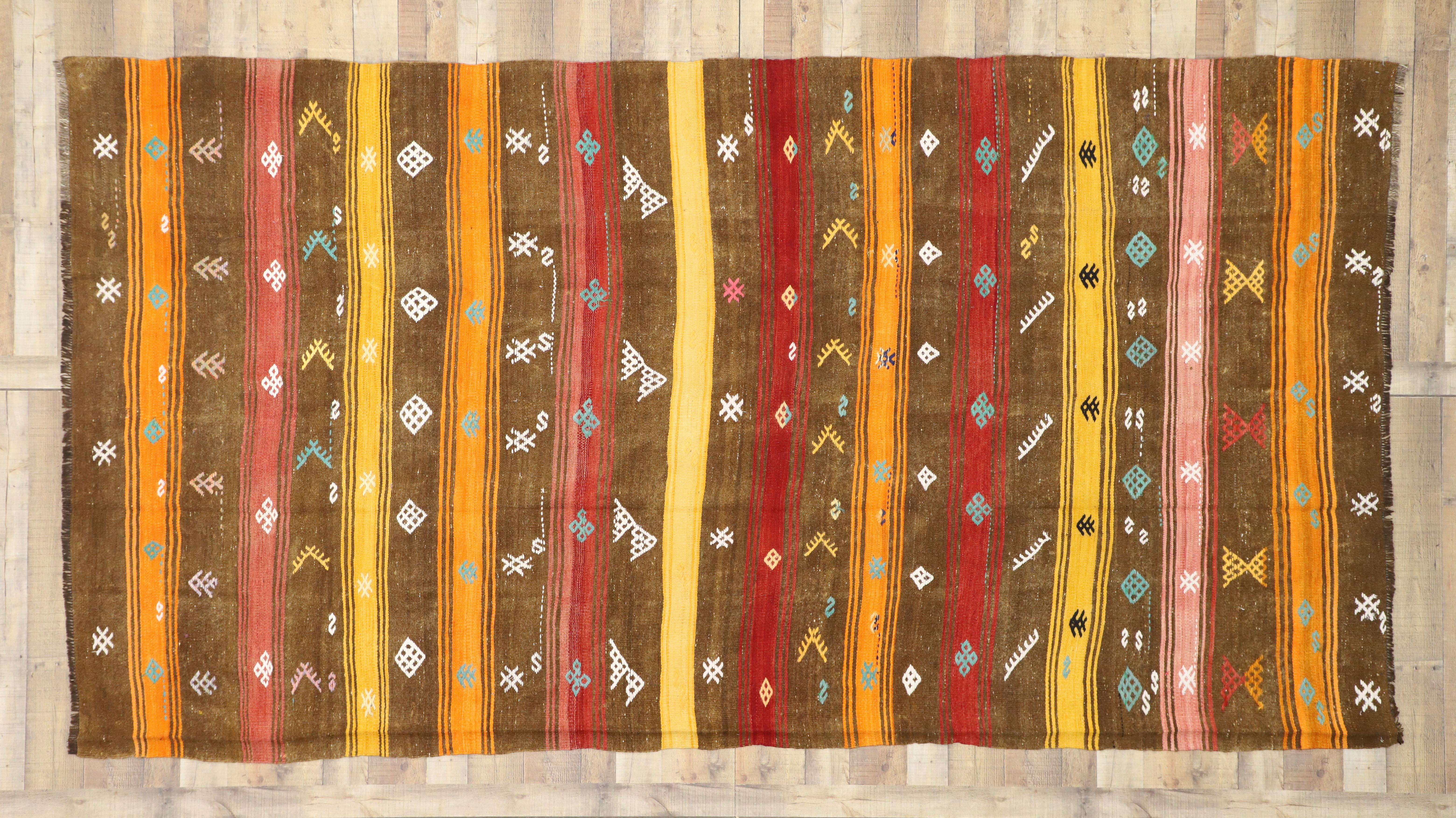 Vintage Turkish Kilim Rug with Bohemian Tribal Design and Modern Cabin Style For Sale 1