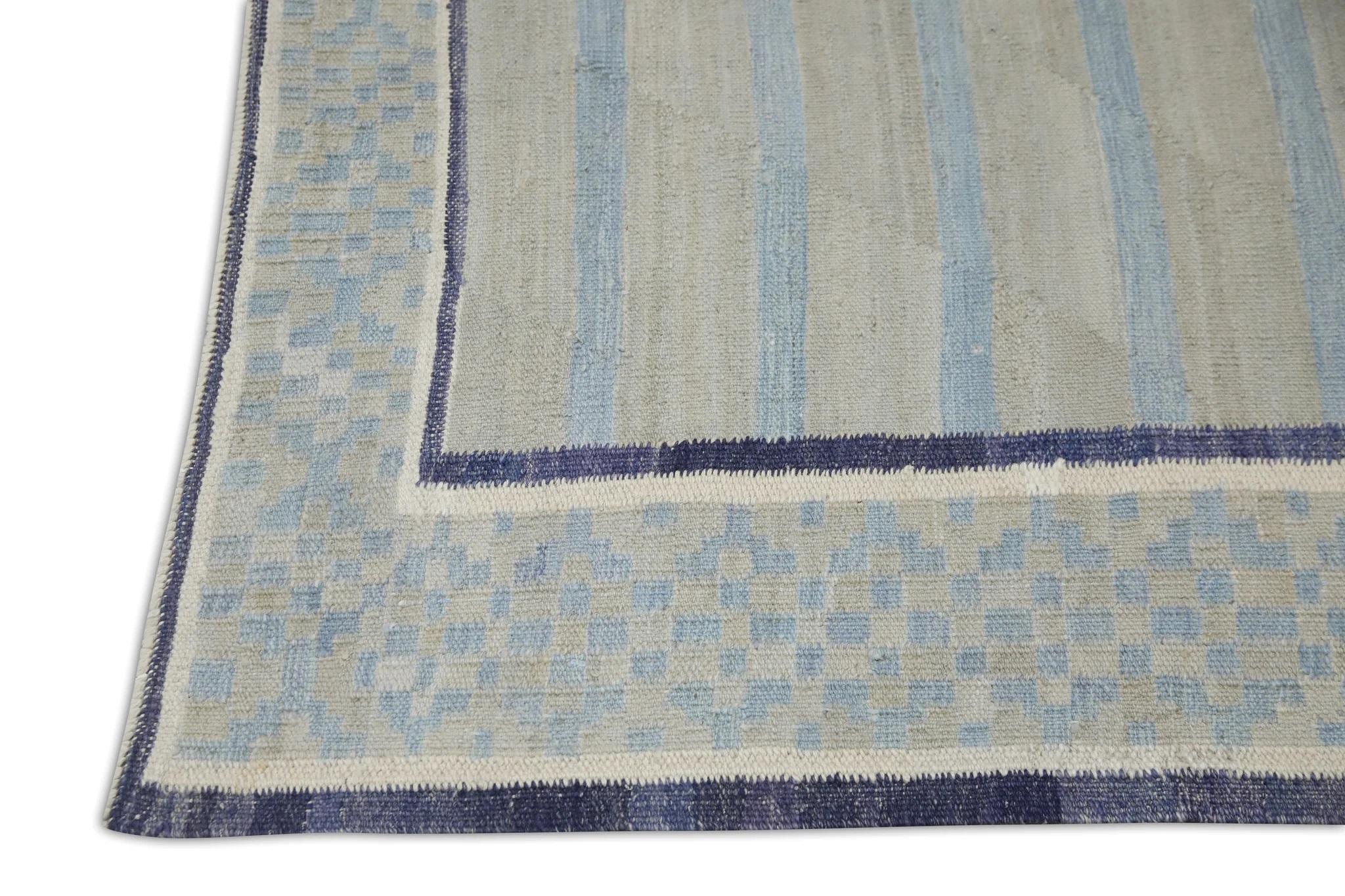 Türkischer Kelim-Läufer in Blau mit geometrischem Flachgewebe aus Wolle 2'11
