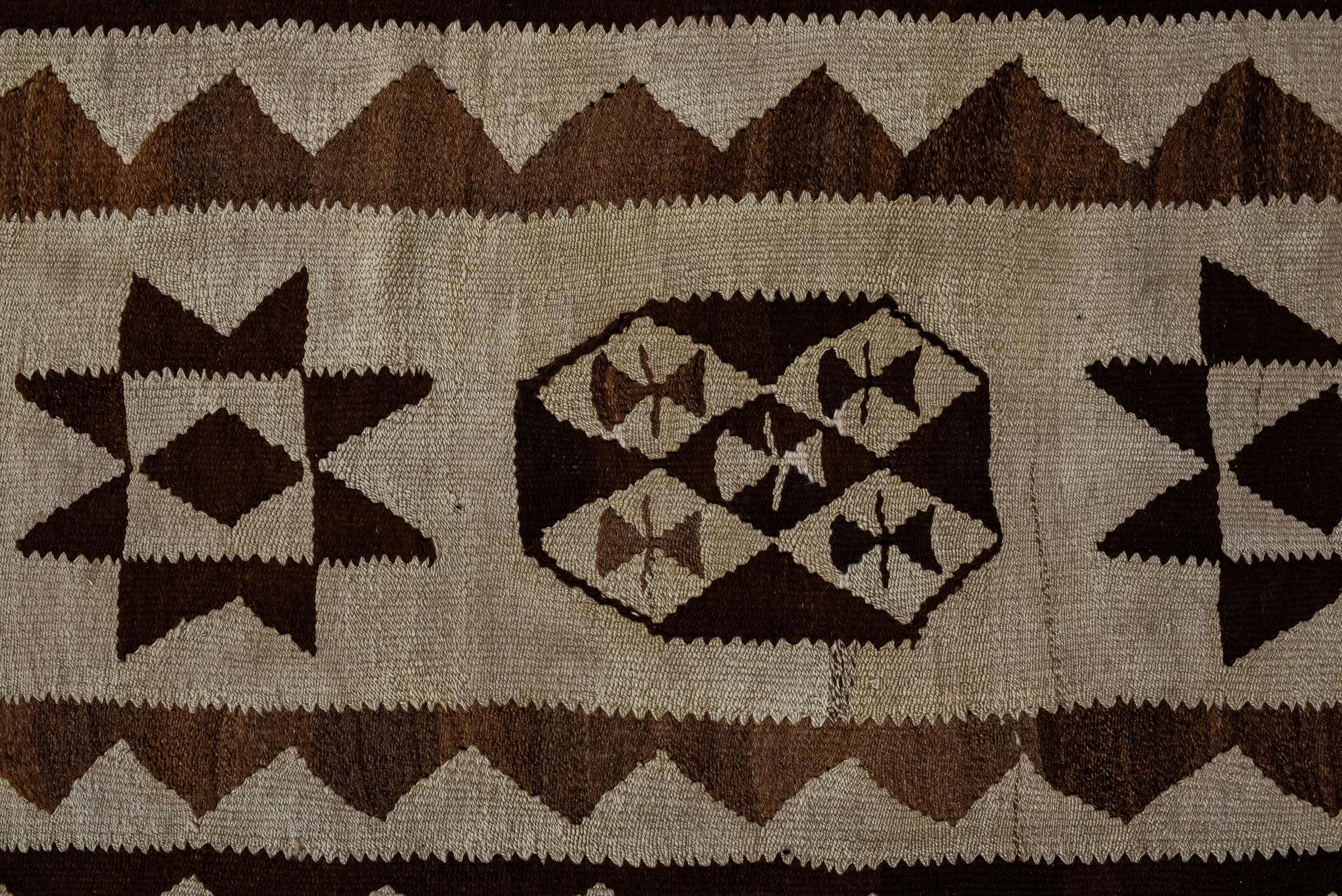 Turkish Kilim Runner with Ecru Field and Brown Border In Good Condition For Sale In New York, NY
