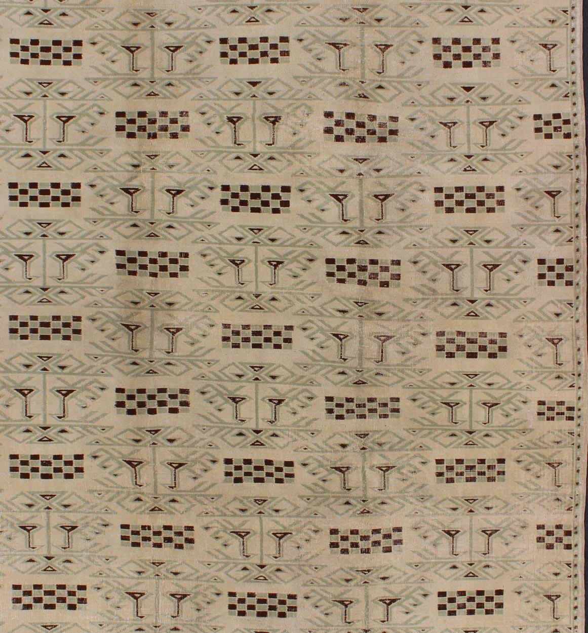 Turkish Mid-Century Modern Rug with Contemporary Design in Light Green and Brown In Good Condition For Sale In Atlanta, GA