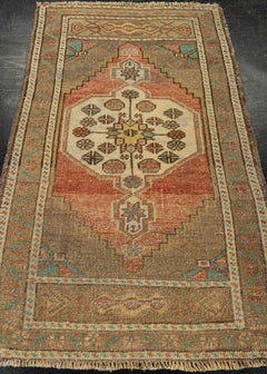 Türkischer Mini-Teppich, orientalischer, handgeknüpfter Vintage-Teppich, 33 cm x 101 cm, Nr. 21196