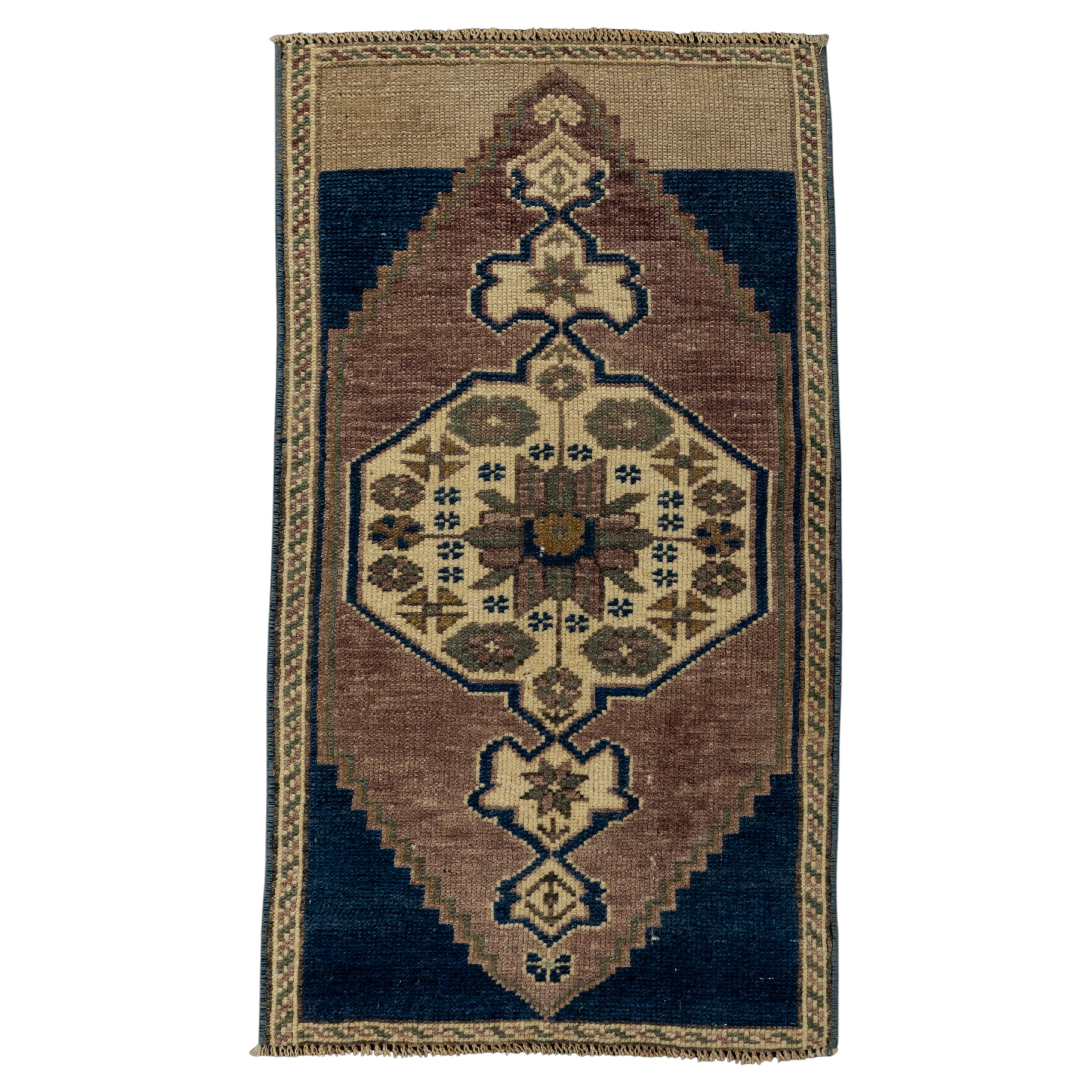 Turkish Mini Rug Oriental Hand Knotted Vintage Rug 1'5" x 2'6" #21208
