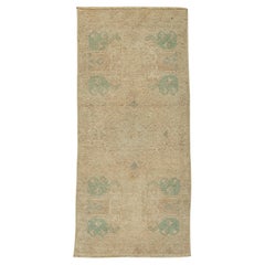 Türkischer Mini-Teppich, orientalischer, handgeknüpfter Vintage-Teppich, 48 cm x 100 cm, Nr. 21200