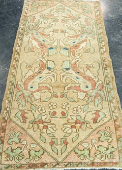 Türkischer Mini-Teppich – Orientalischer, handgeknüpfter Vintage-Teppich, 52 cm x 97 cm, Nr. 20753