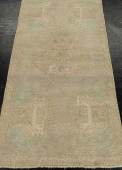 Türkischer Mini-Teppich, orientalischer, handgeknüpfter Vintage-Teppich, 52 cm x 104 cm, Nr. 21158