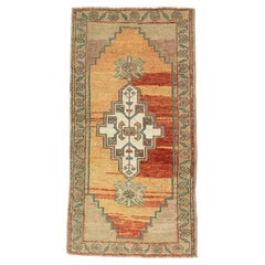 Türkischer Mini-Teppich – Orientalischer, handgeknüpfter Vintage-Teppich, 55 cm x 100 cm, Nr. 21222