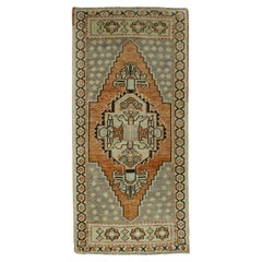 Türkischer Mini-Teppich, orientalischer, handgeknüpfter Vintage-Teppich, 50,8 cm x 106,7 cm, Nr. 16209