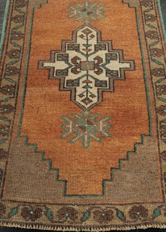 Türkischer Mini-Teppich, orientalischer, handgeknüpfter Vintage-Teppich, 58 cm x 91 cm, Nr. 21167