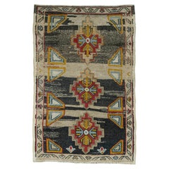 Türkischer Mini-Teppich, orientalischer, handgeknüpfter Vintage-Teppich, 70 cm x 105 cm, Nr. 16401