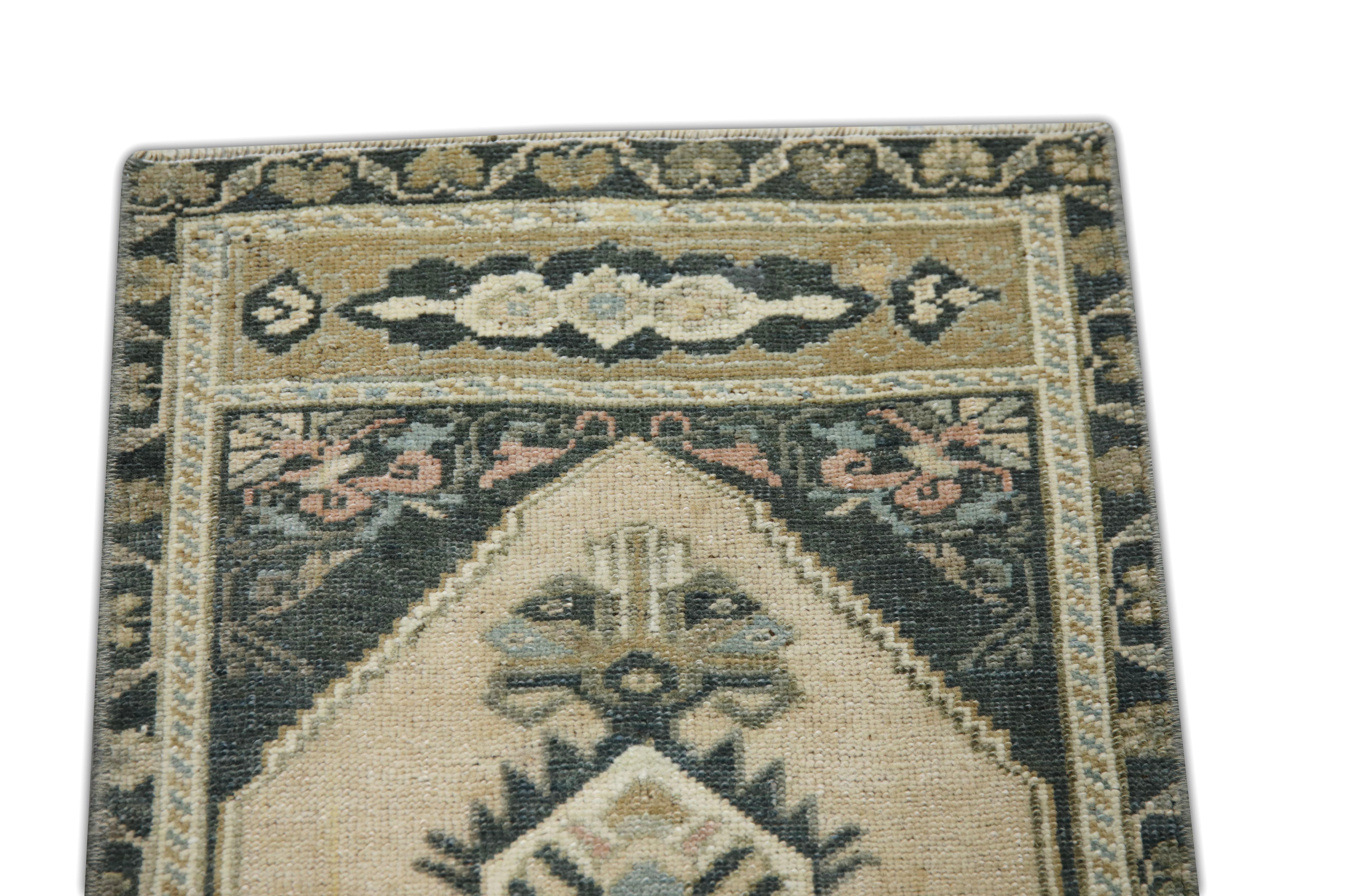 Mini Alfombra Turca Vintage Oriental Anudada a Mano 1'5
