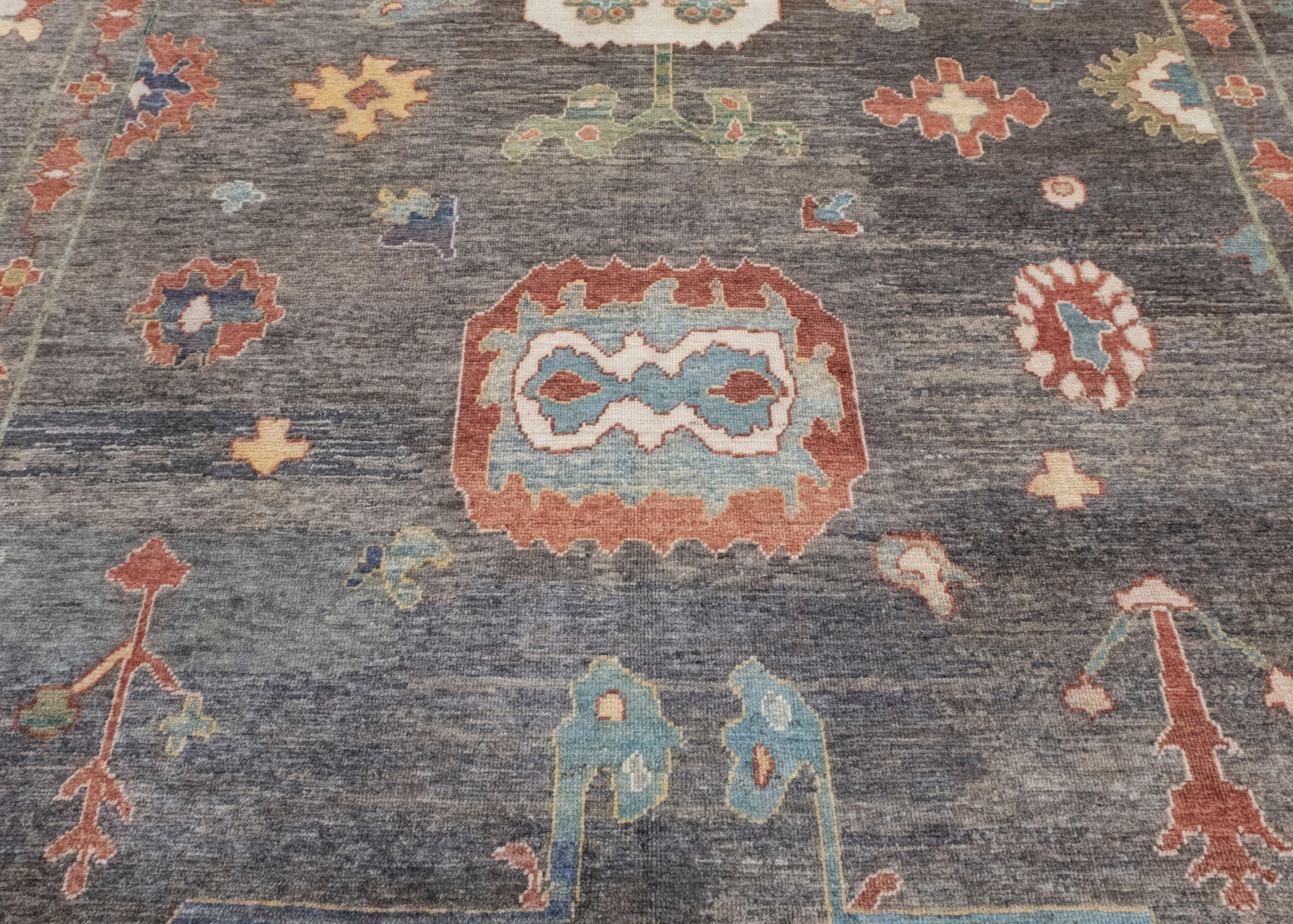 Tapis turc Oushak 12'4