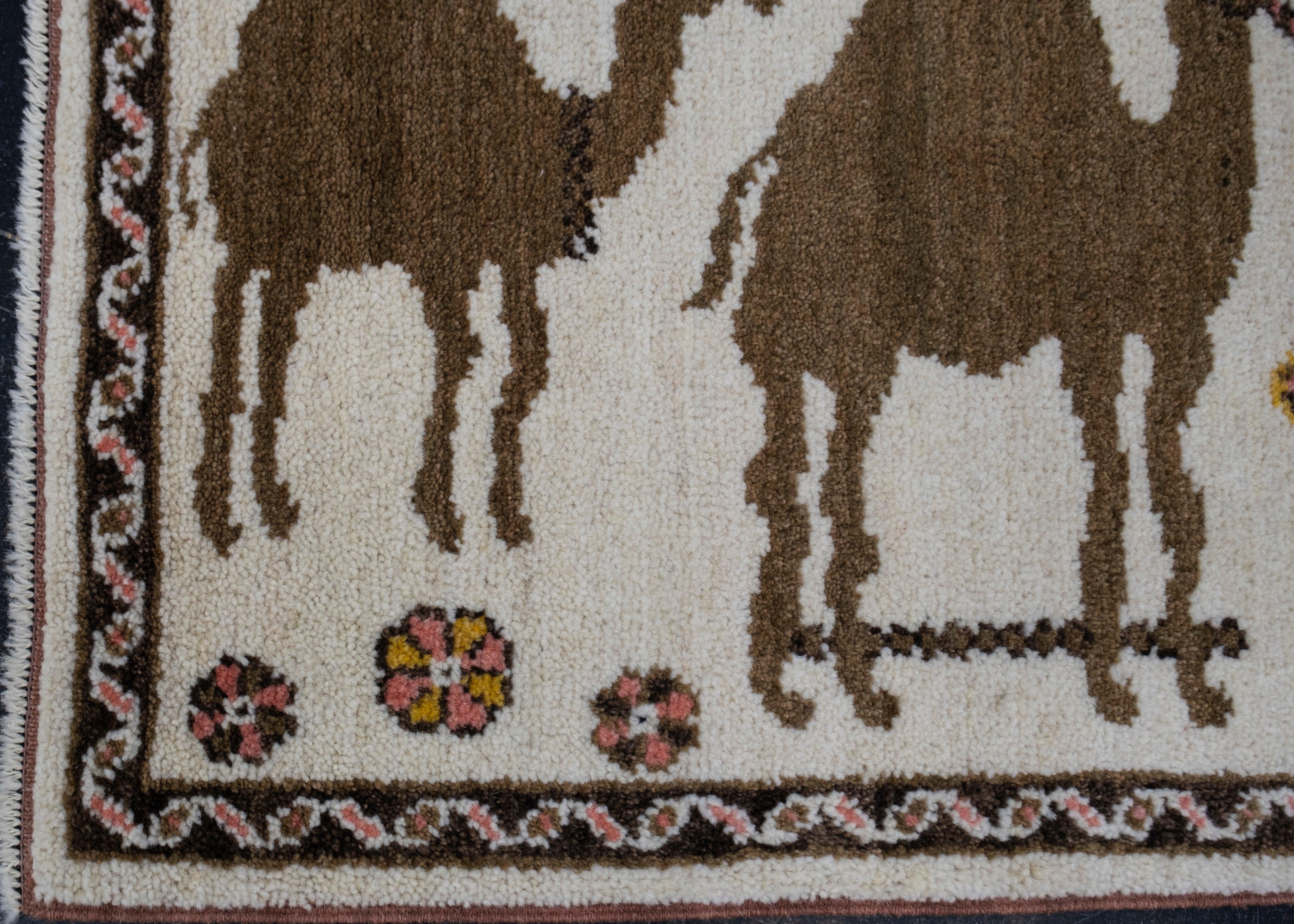 Tapis turc Oushak 2'9
